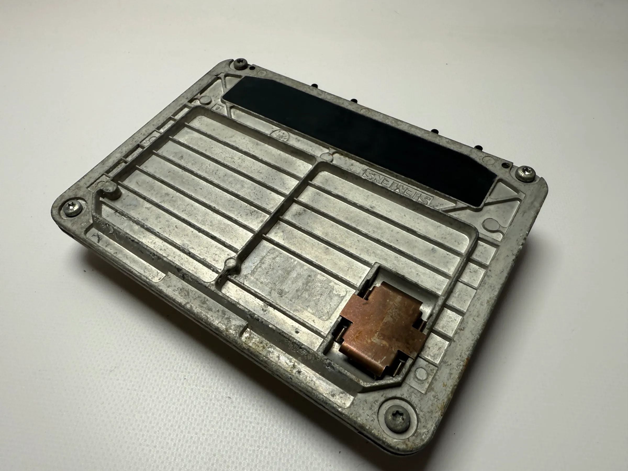 Oryginalna jednostka sterująca silnikiem Audi A3 8L rocznik 99 Siemens 06A906019BG 5WP485904