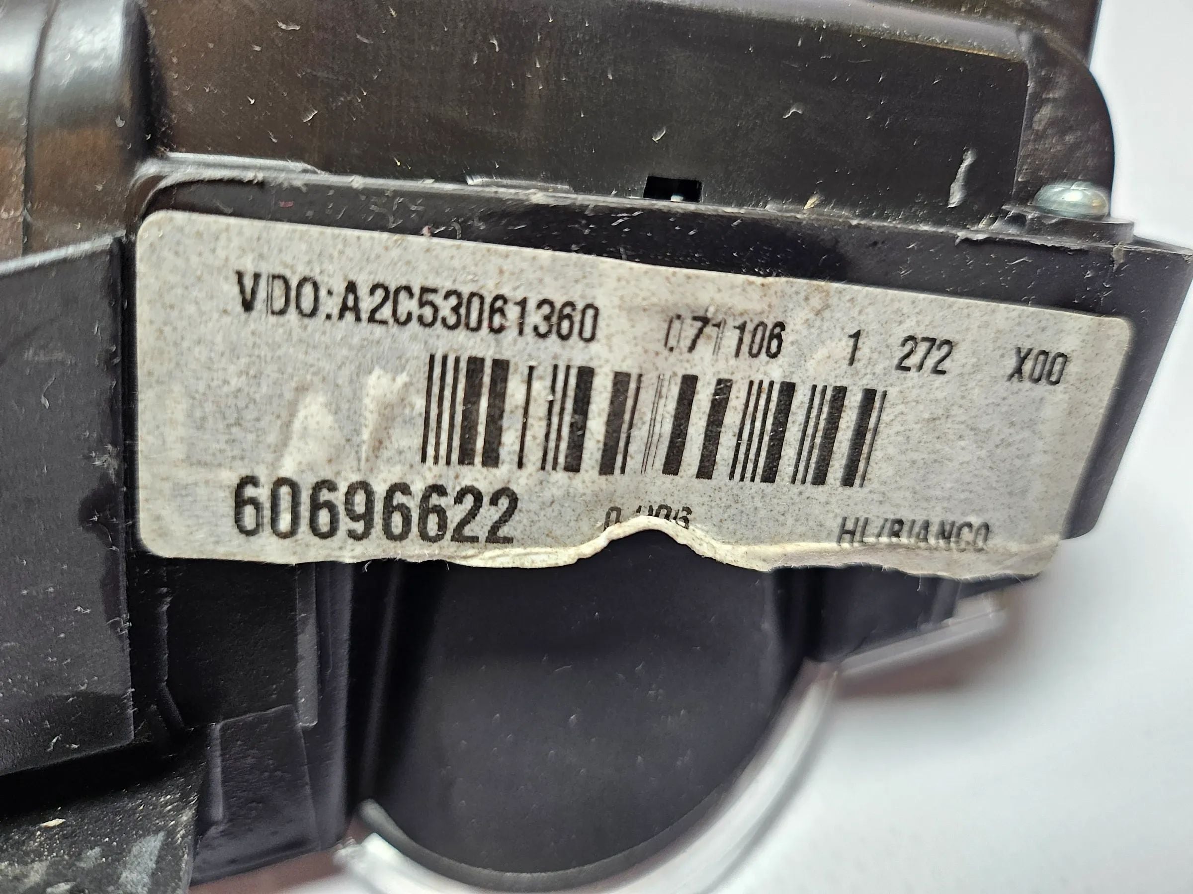 Cuadro de instrumentos original Alfa Romeo 159 60696622 A2C53061360 VDO