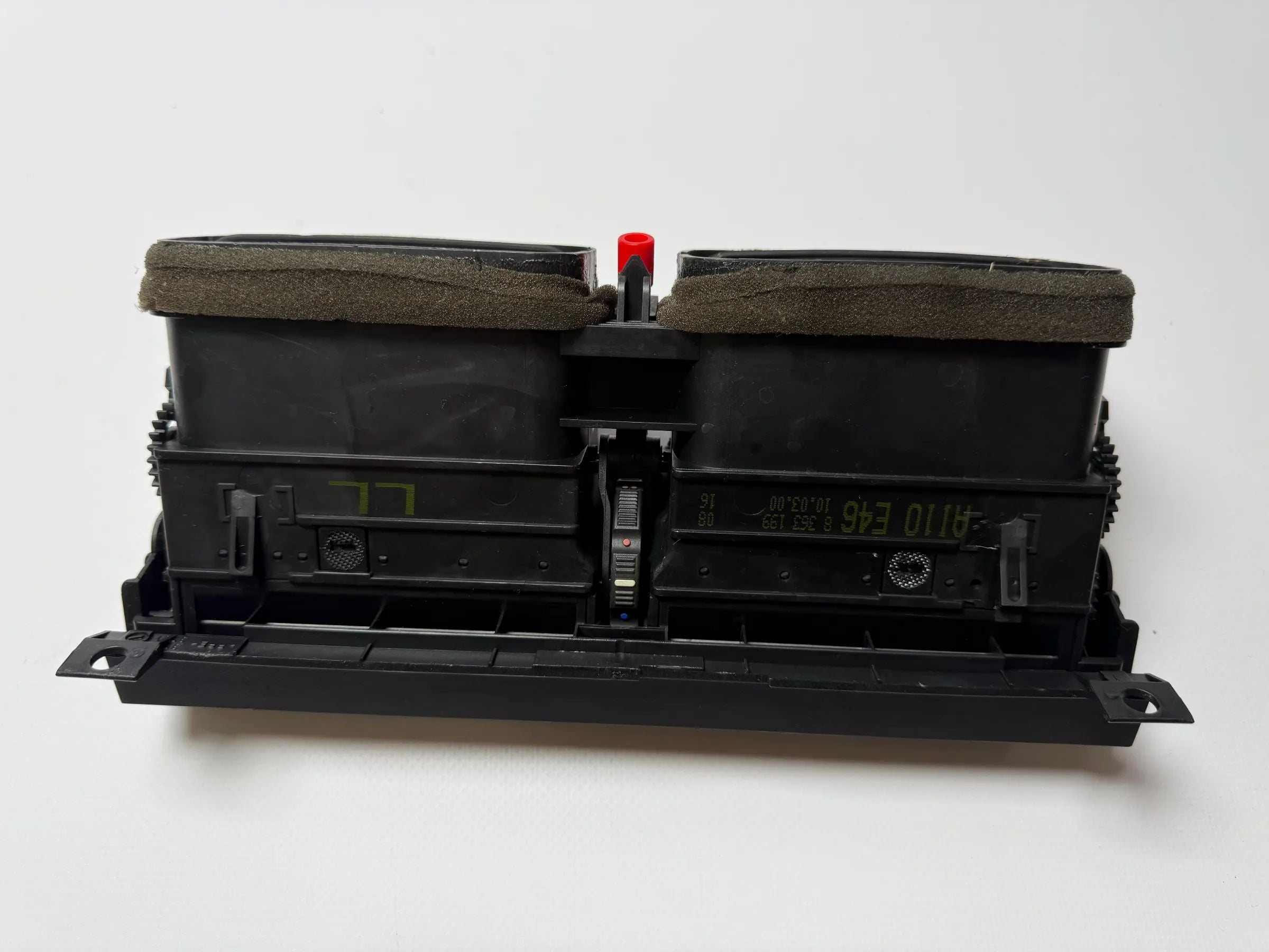 Diffuseur d'air avant central d'origine BMW Série 3 Compact (E46) 8363199