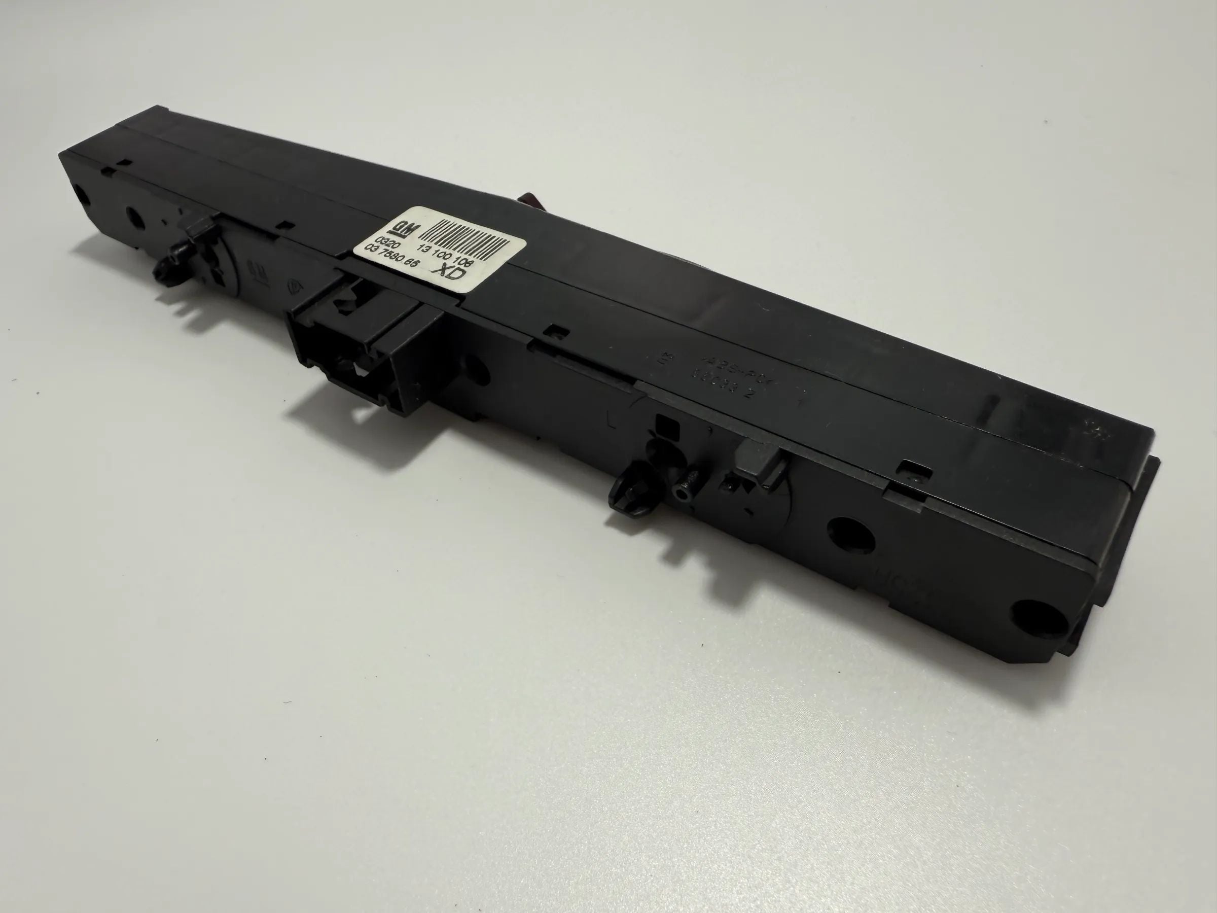 Original Opel Astra H GM Interruptor Mando Centralizado Peligro 03758065