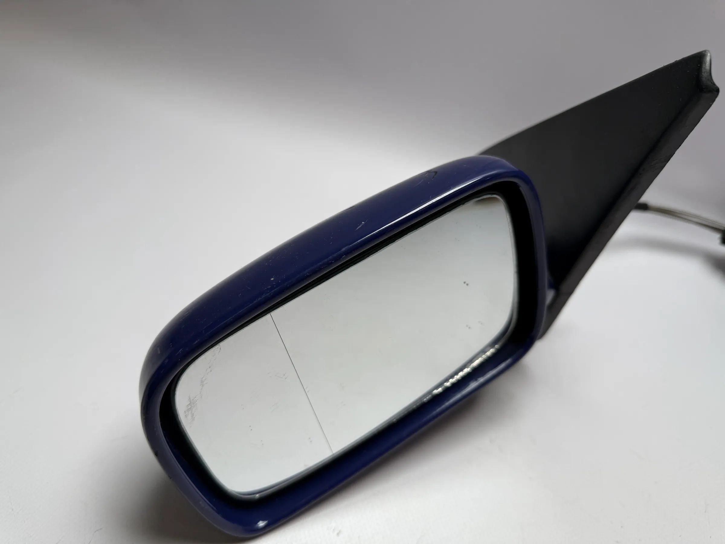 VW Polo 50 Espejo Retrovisor Exterior Mecánico Izquierdo Azul 6N1857507 GRU / 202271