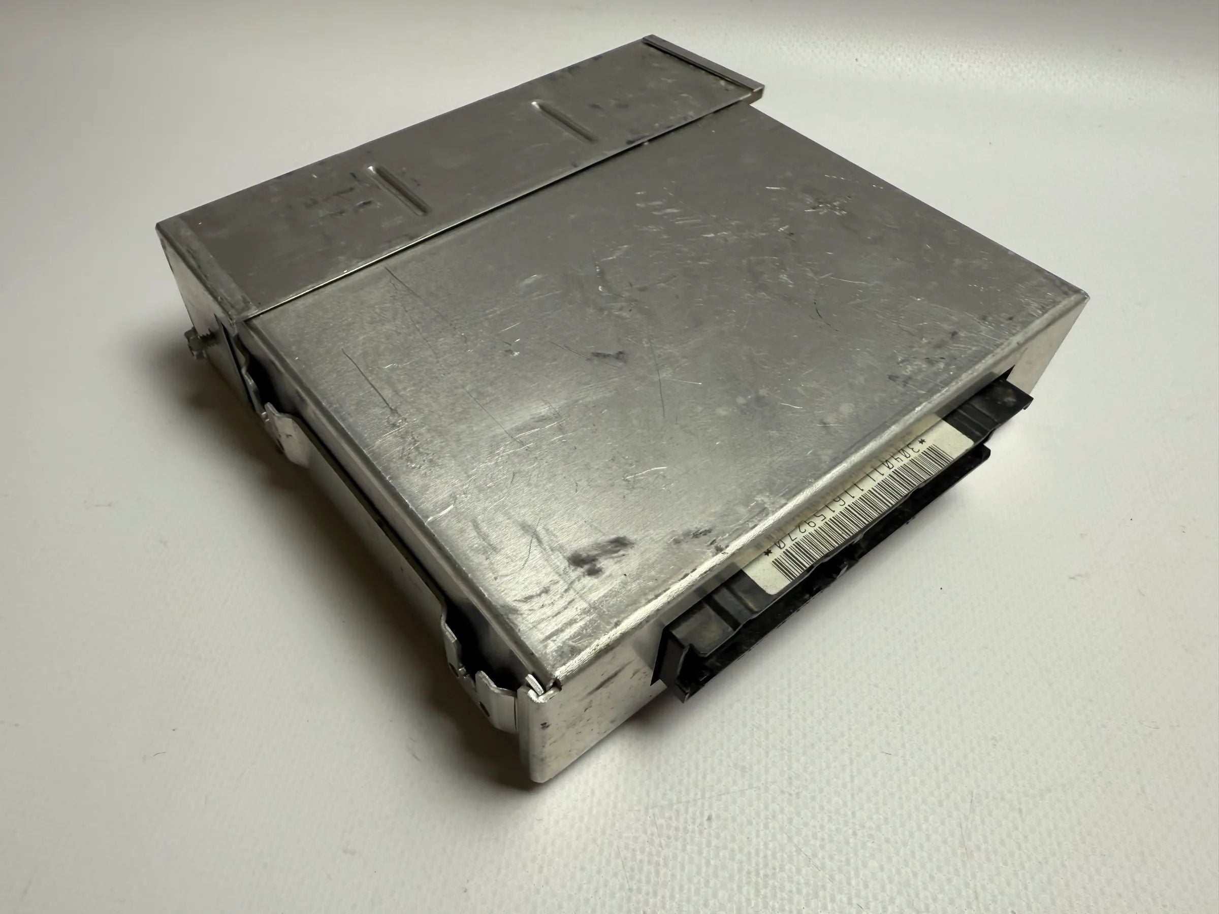 Origineel Opel Vectra (89-95) 1.6i Motorbesturing, ECU 16133759