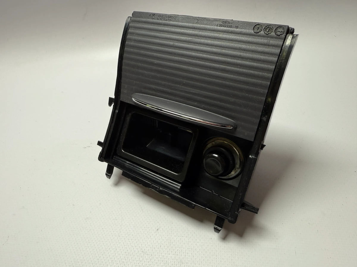 Original Mercedes-Benz A-Klasse (140/168) Cenicero con Encendedor A1688100930