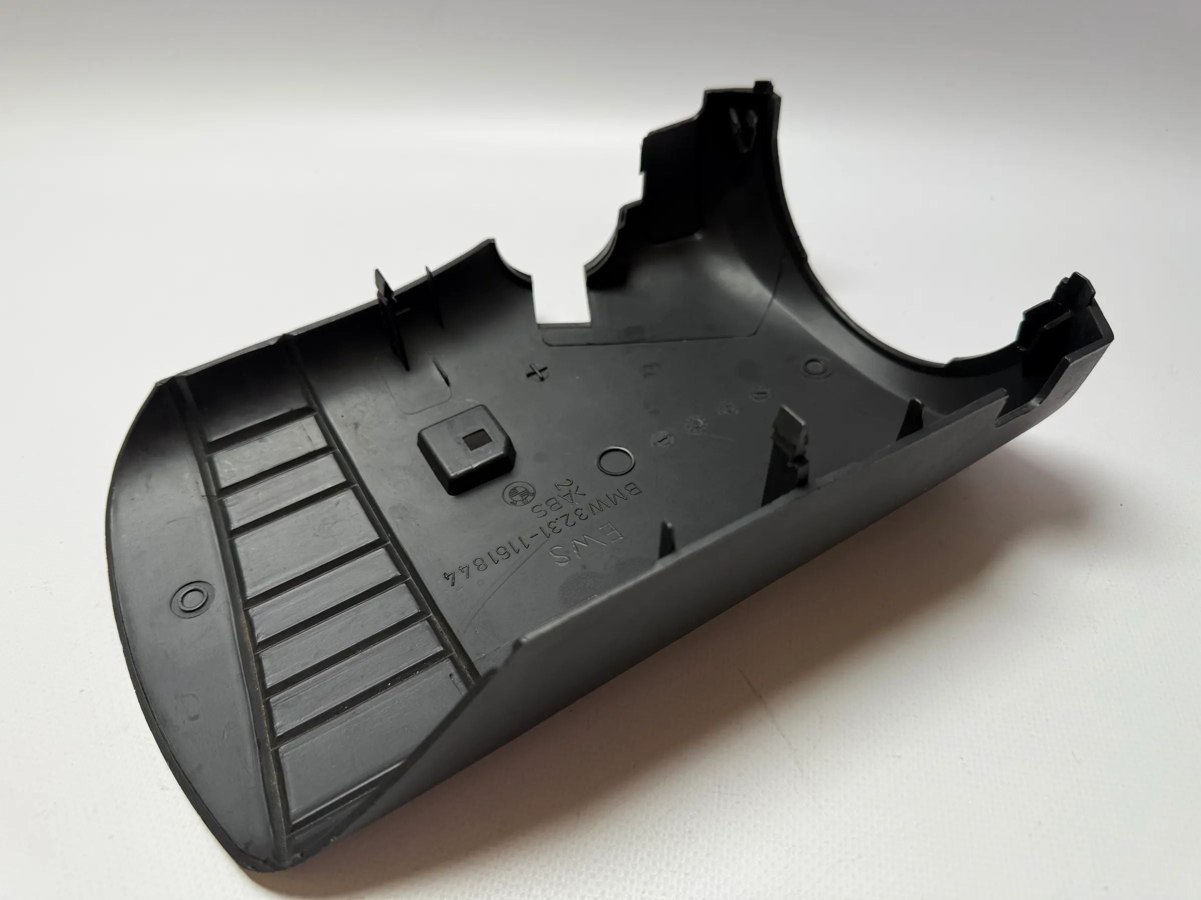 Оригинальная накладка на рулевую колонку BMW 3 серии (E36) 32.31-1161844