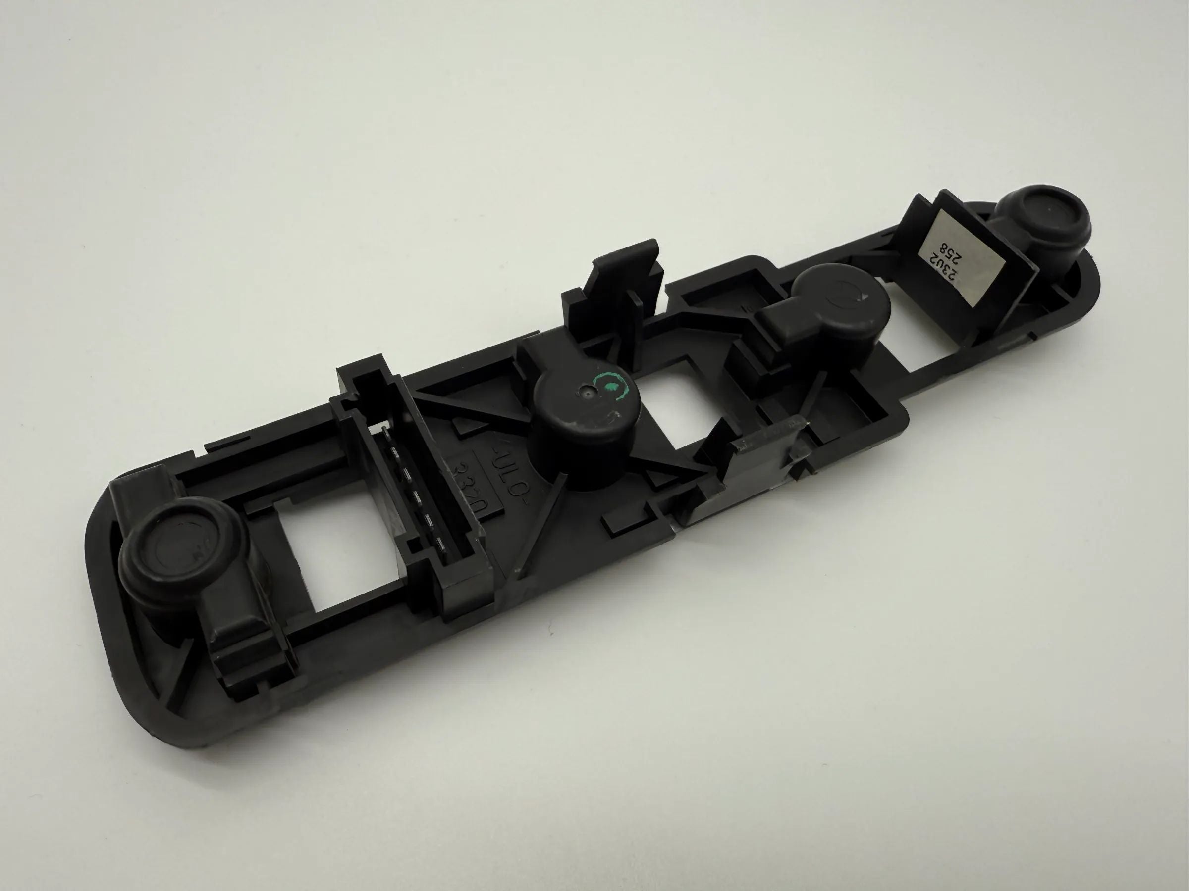 Original Mercedes-Benz A-Klasse W168 Lampenträger Rücklicht R/L Hinten ULO 3320