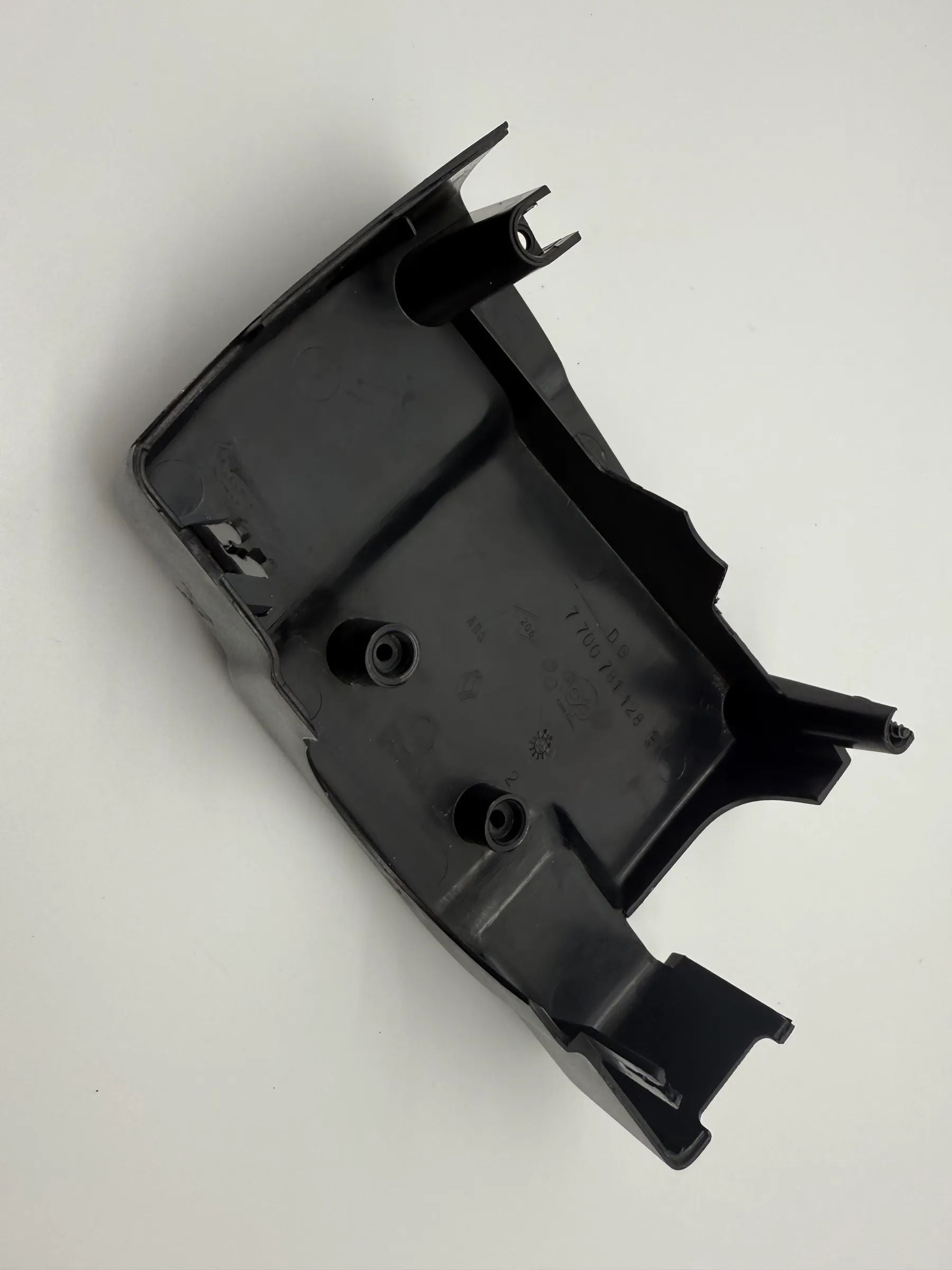 Original Renault 19 Phase II/III Cabrio (D53/853) steering wheel cover 7700781128 