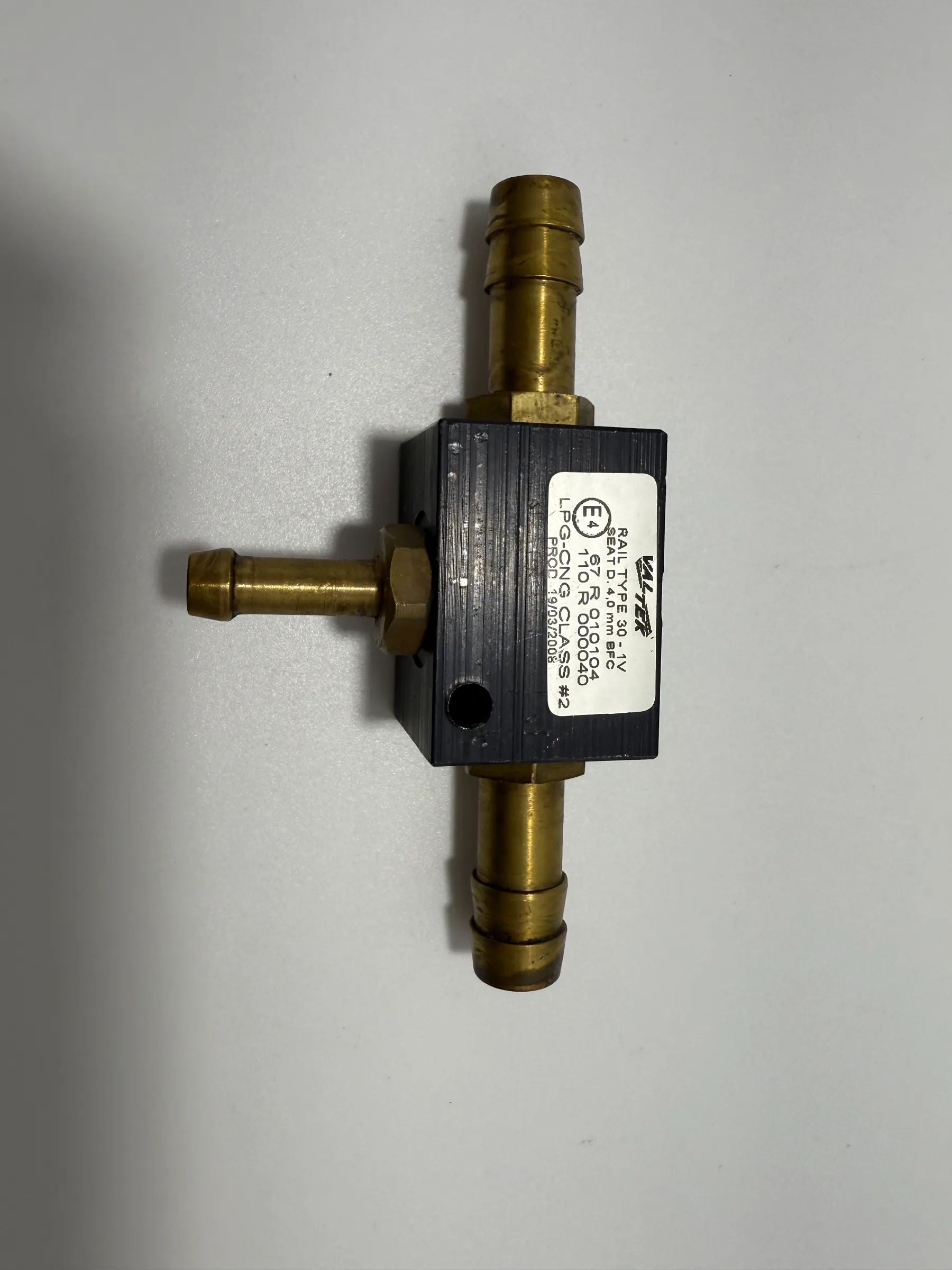 Original Valtek LPG Rail Type 30-1V injection rail 67R010104 / 110R000040 