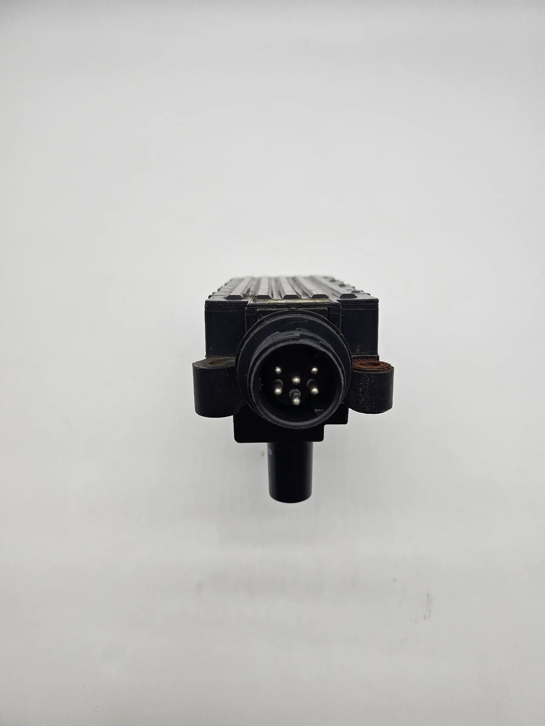 อะไหล่แท้ BMW 3er E36 1.6 75kw คอมแพ็ค ขดลวดจุดระเบิด Bosch 0221503005 12.13-1247281
