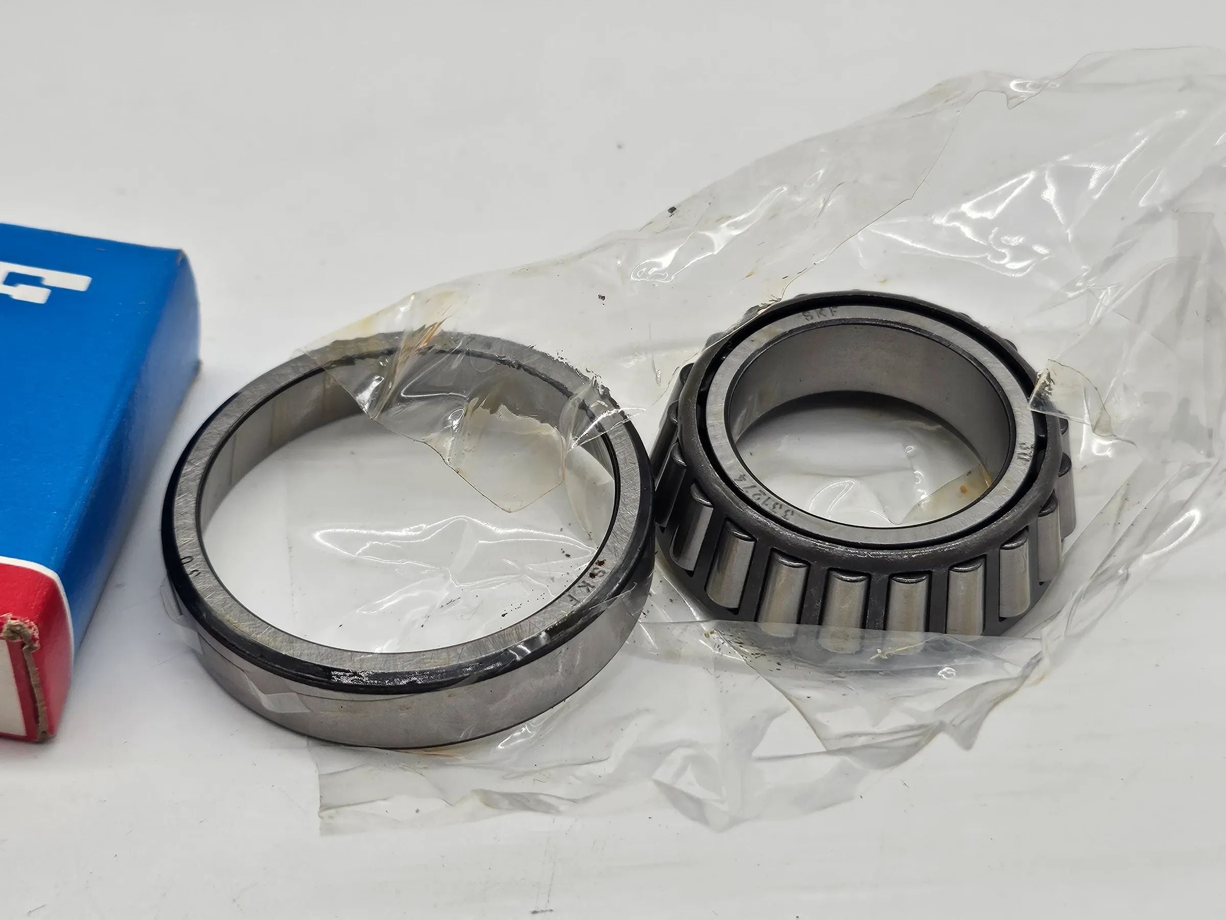 Oryginalne SKF  Łożysko koła Alfa Romeo Alfetta Giulietta 331274 Nowe