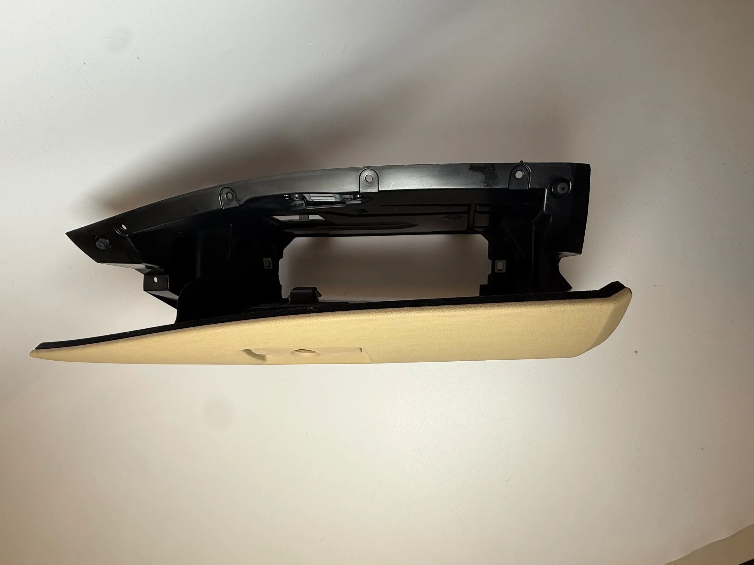 Oryginalna schowek pasażera BMW 5 E60/E61 po prawej beżowy 51.16-7 034 080