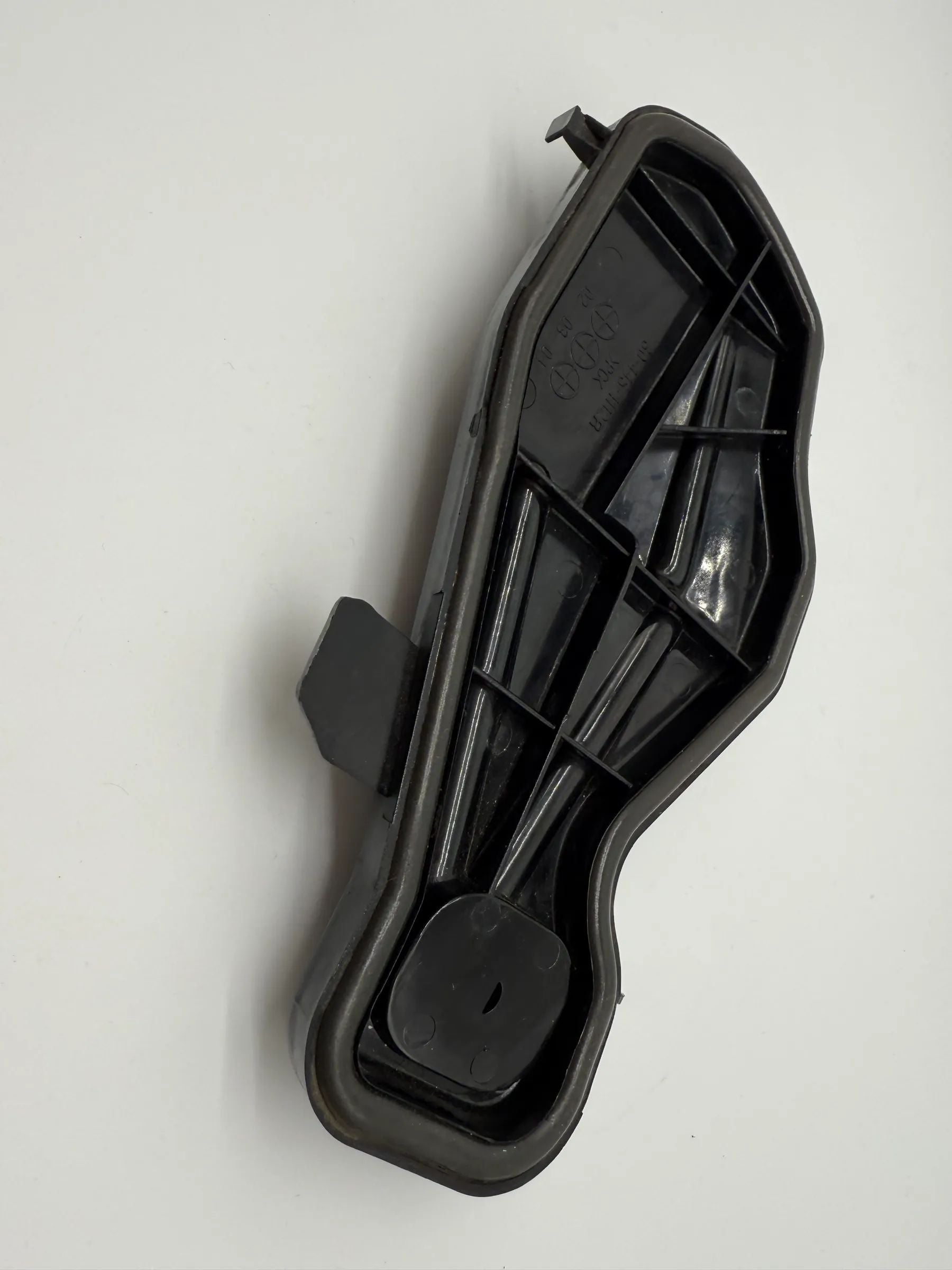 Oryginalna zaślepka klosza reflektora Seat Arosa (6H1) prawa 30-445-1112R