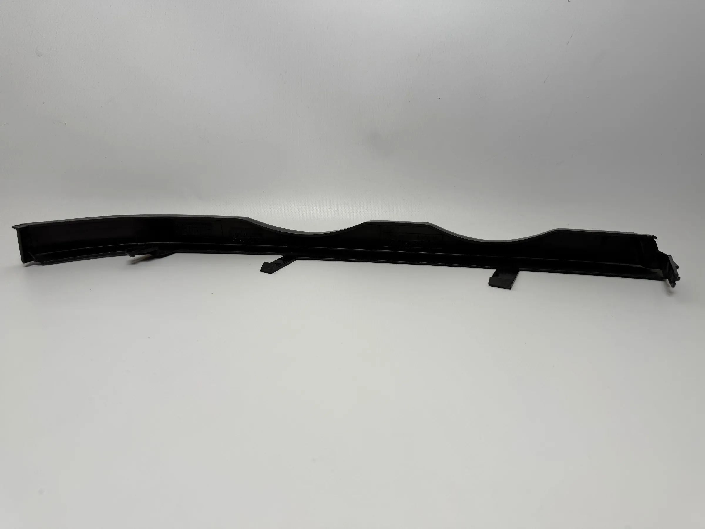 Oryginalna listwa ozdobna BMW 3er E46 osłona reflektora lewa zielona 51.13-8208481