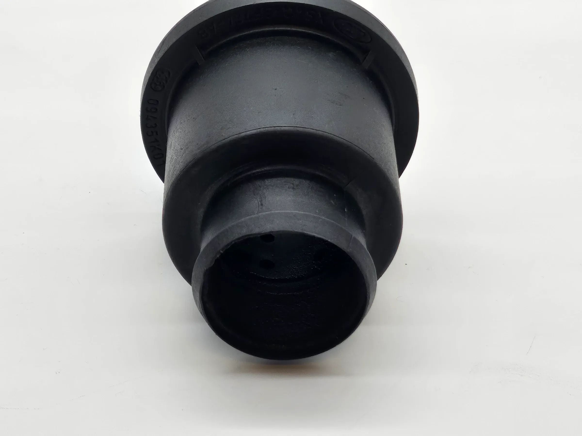 Original Ford Focus Turnier  1.8 DI Zusatzsauggeräuschdämpfer XS4Q9F764AB