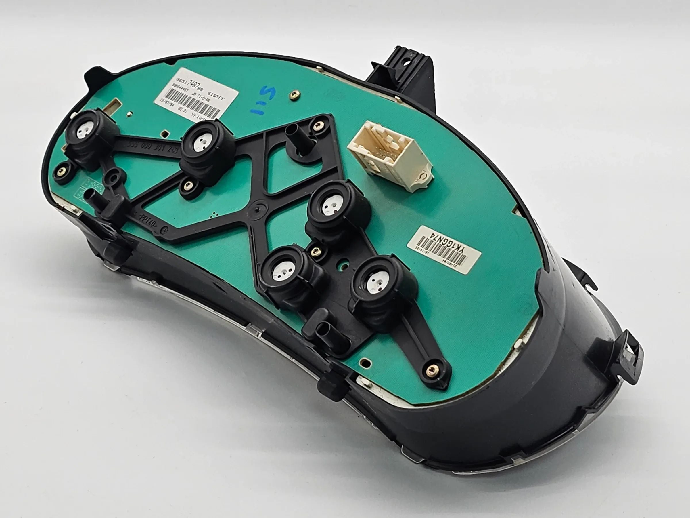 Пежо 206 CC 110 2KFX/2NFZ Кабриолет Панель приборов Тахометр Jaeger