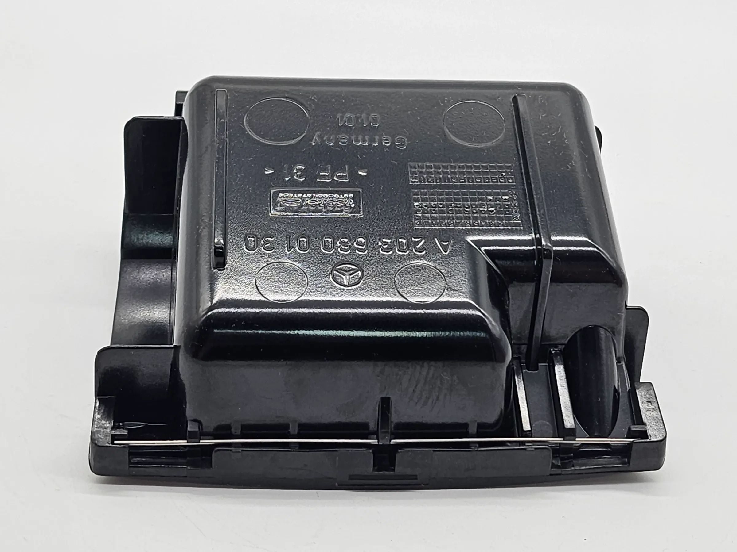 Оригинальная вставка пепельницы Mercedes Бенц W203 C-Класс A2036800130