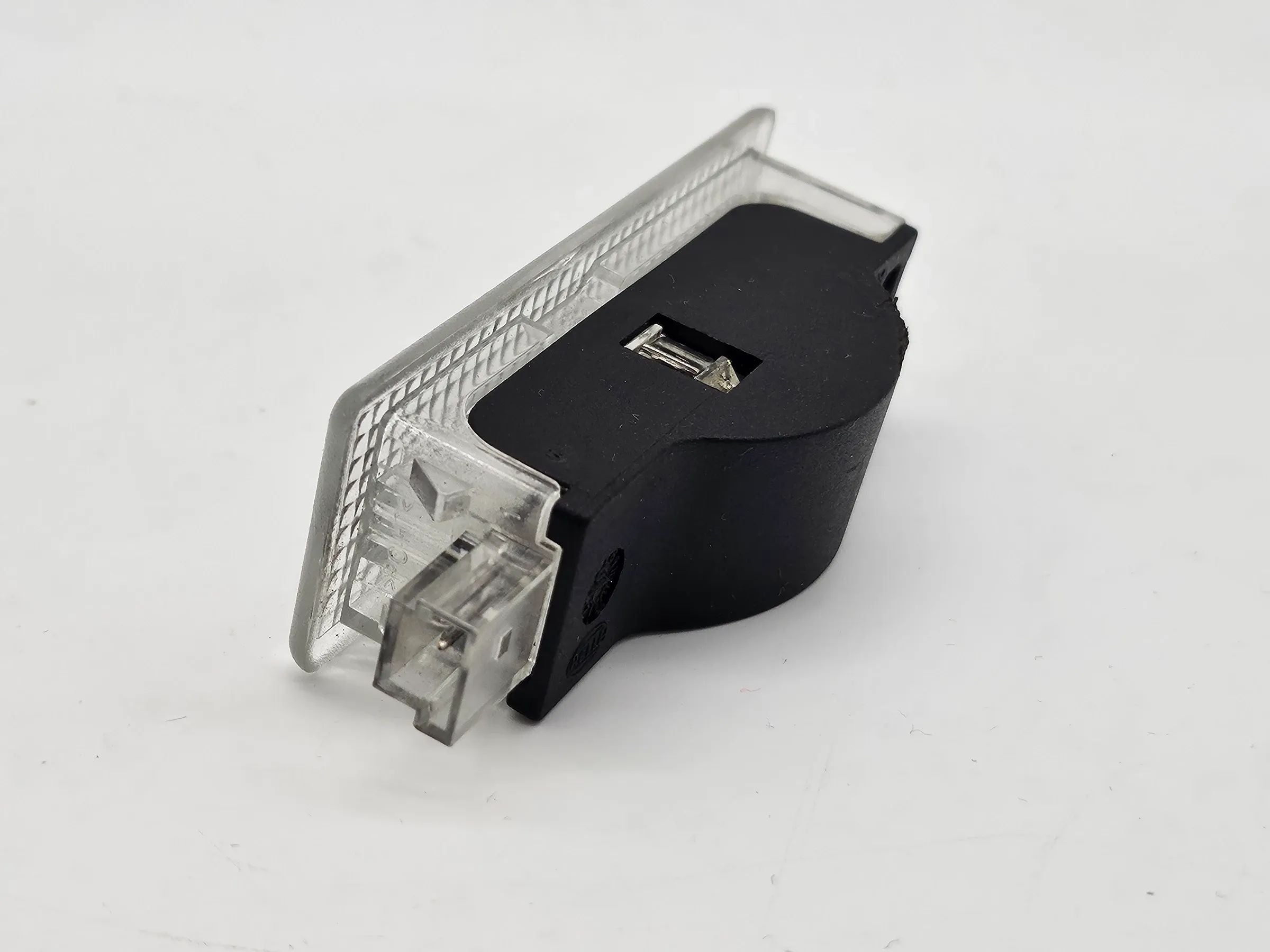 Original BMW 1er E87 3er E90 5er E60 Illuminazione Interna Lampada Interna 6931546