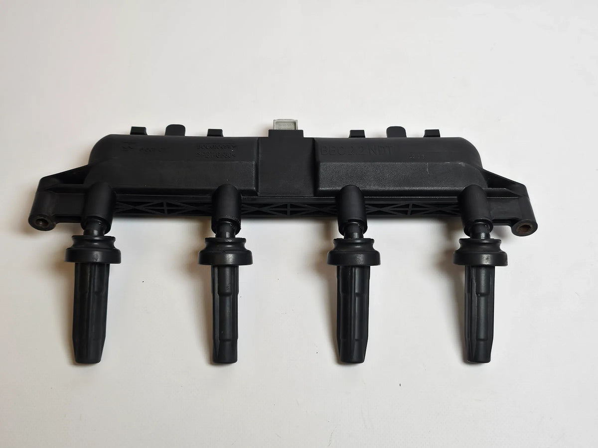 Bobine d'allumage d'origine Peugeot 206 1.4 1.6 9635864980 154302