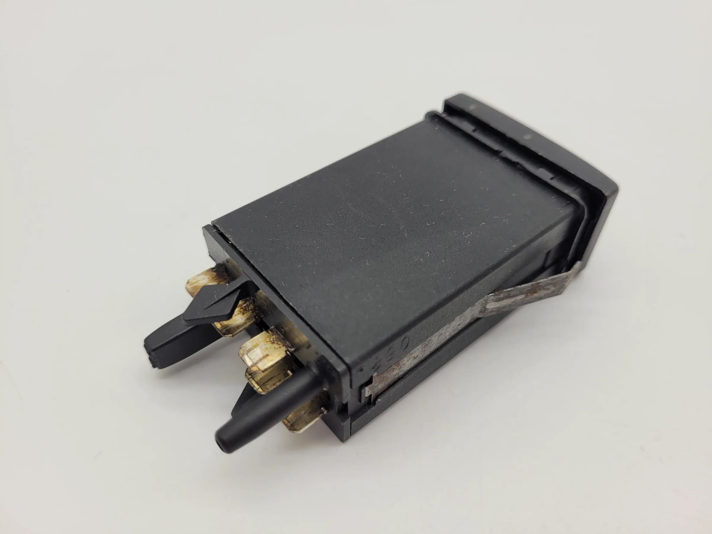 Original AUDI A4 (8D2/B5) Schalter Heckscheibenheizung 4D0941503B