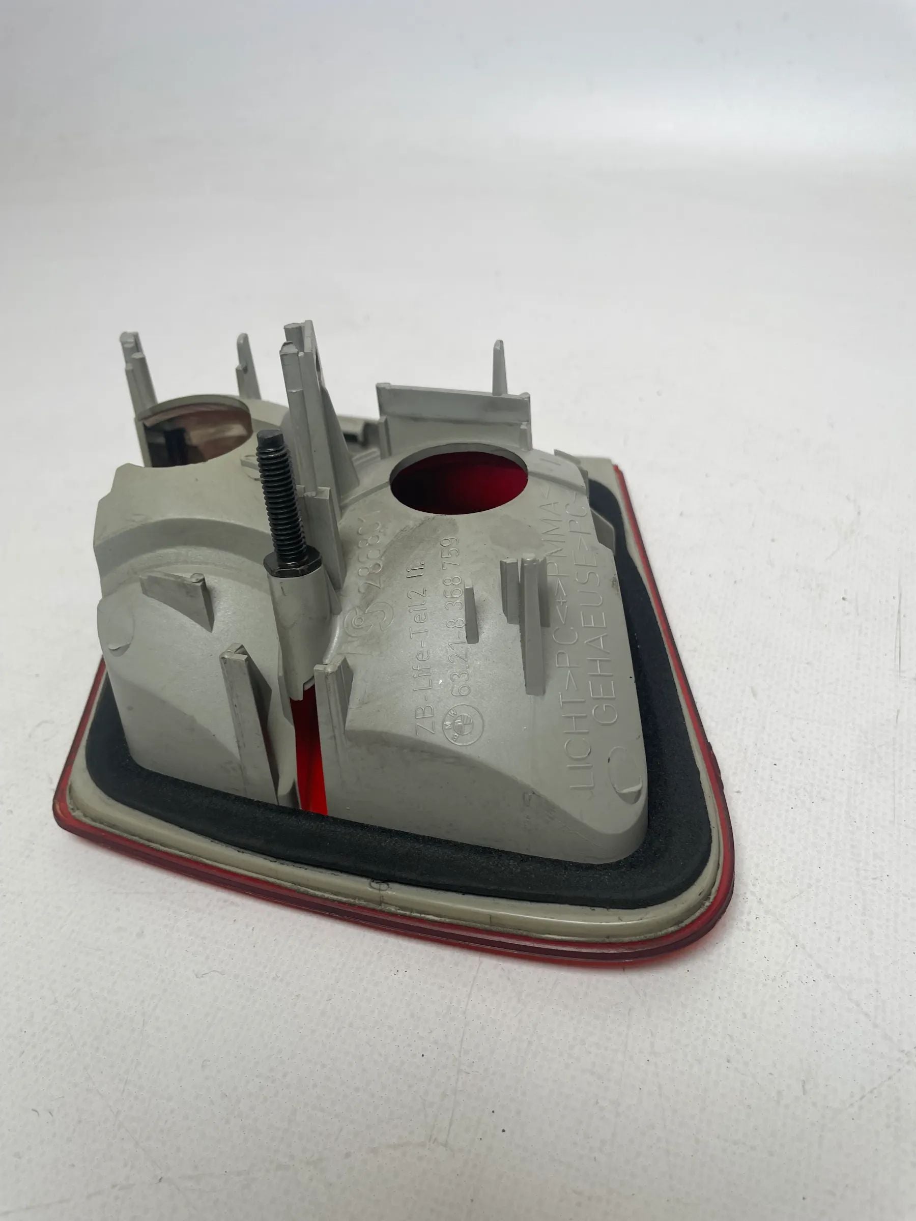 Original BMW 3er Touring (E46) Rückleucht Heckklappe Links Hinten 8368759