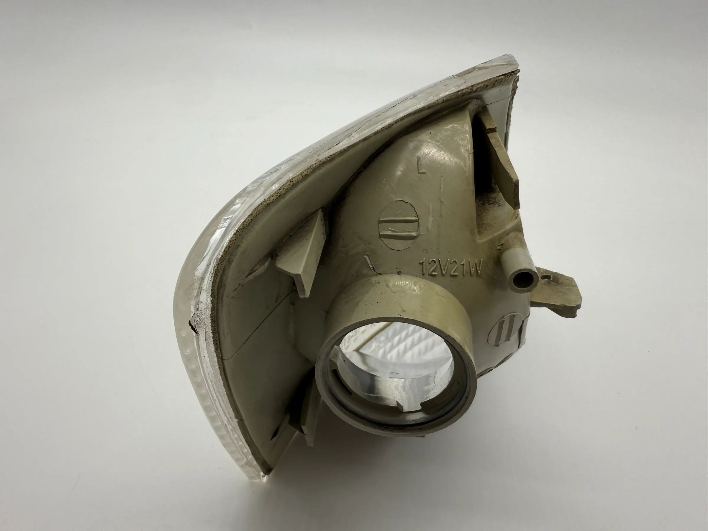 Original VW Passat B5 (3B2/3B5) Turn Signal Left 18-5104B