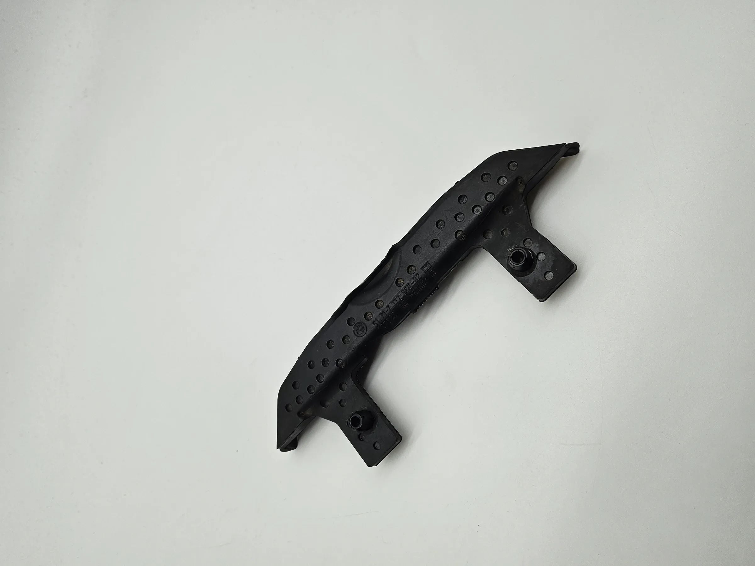 Guarnizione Cofano Motore Anteriore BMW Serie 3 E90 E91 7177869 51717177869
