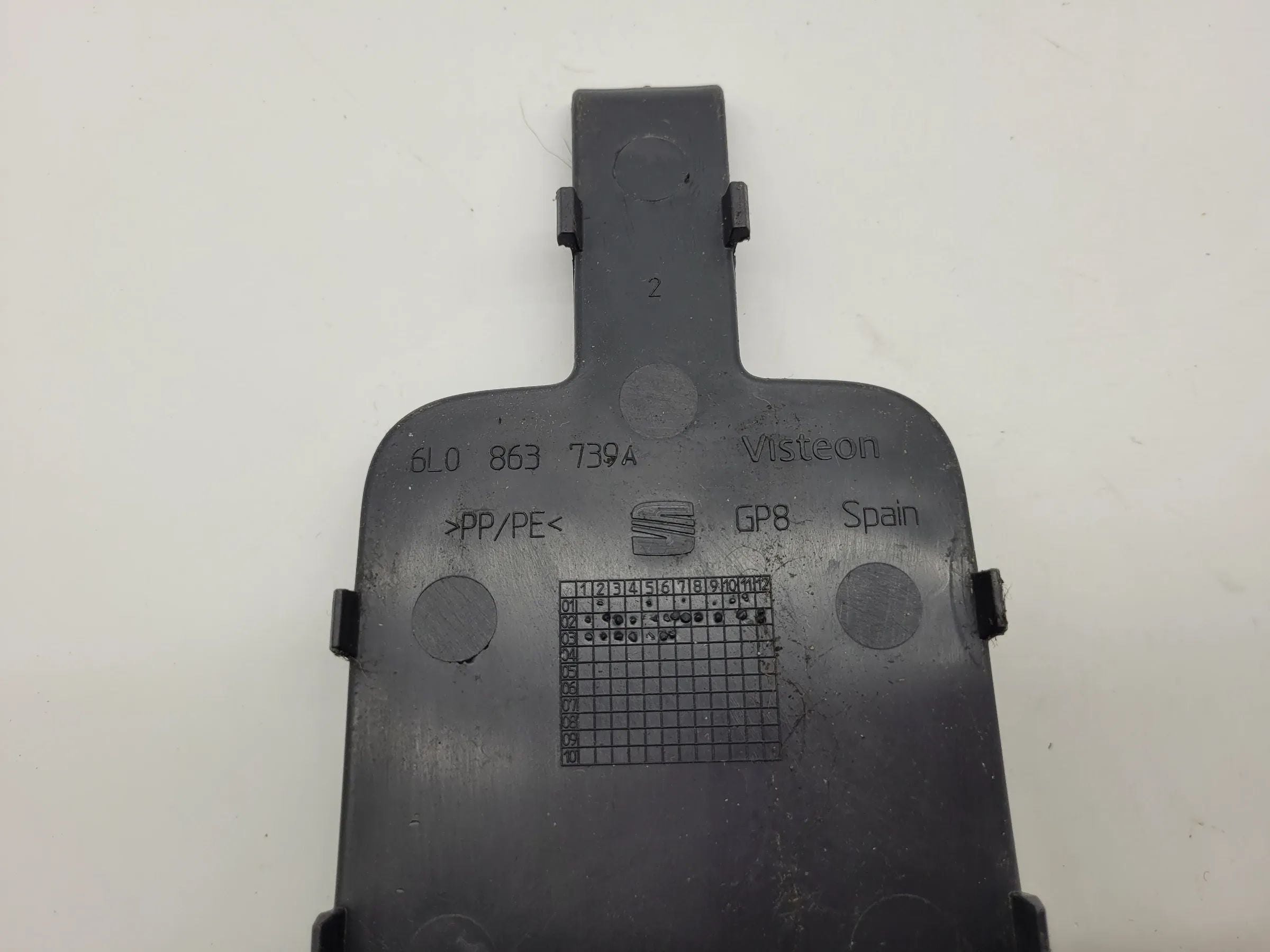 Original Seat Ibiza (6L1/6L2) Mittelkonsole Einsatz Abdeckung 6L0863739A