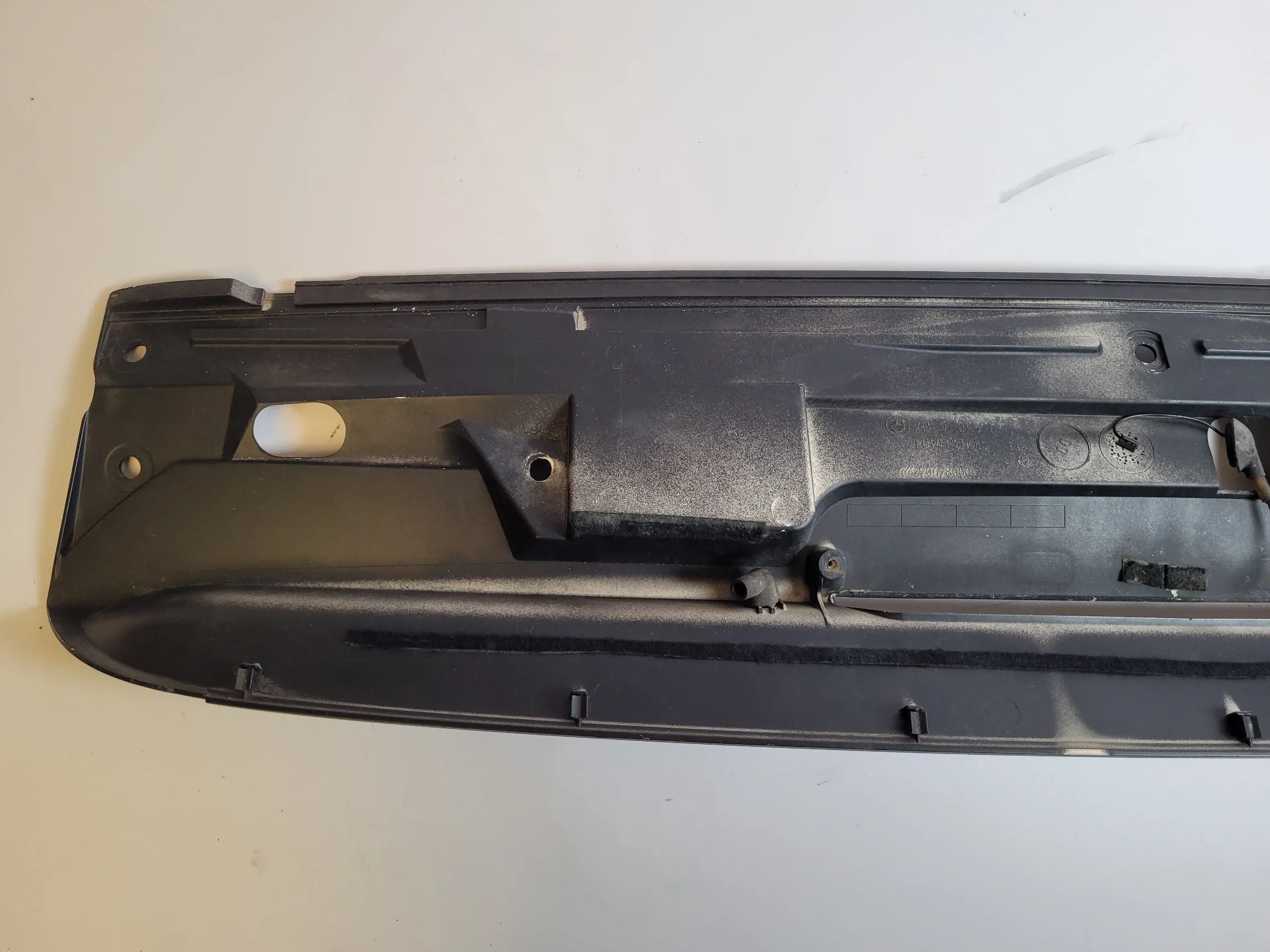 Original BMW X5 (E53) Unterschale Heckspoiler 7025611