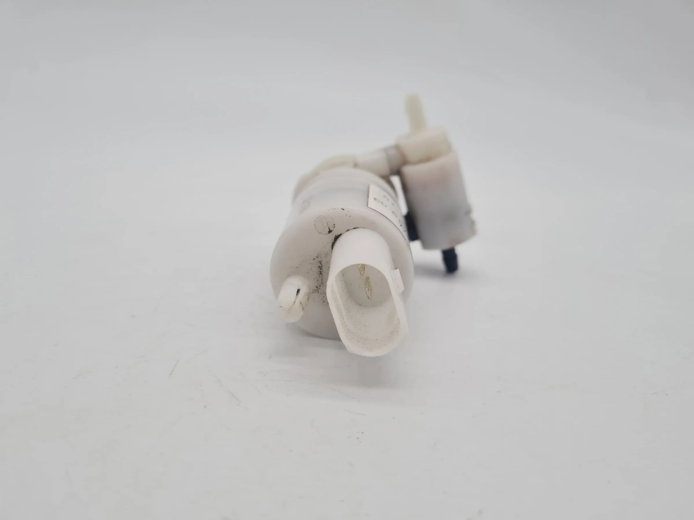 Original Mini One (R50/R53) Wischwasserpumpe 8377429-03