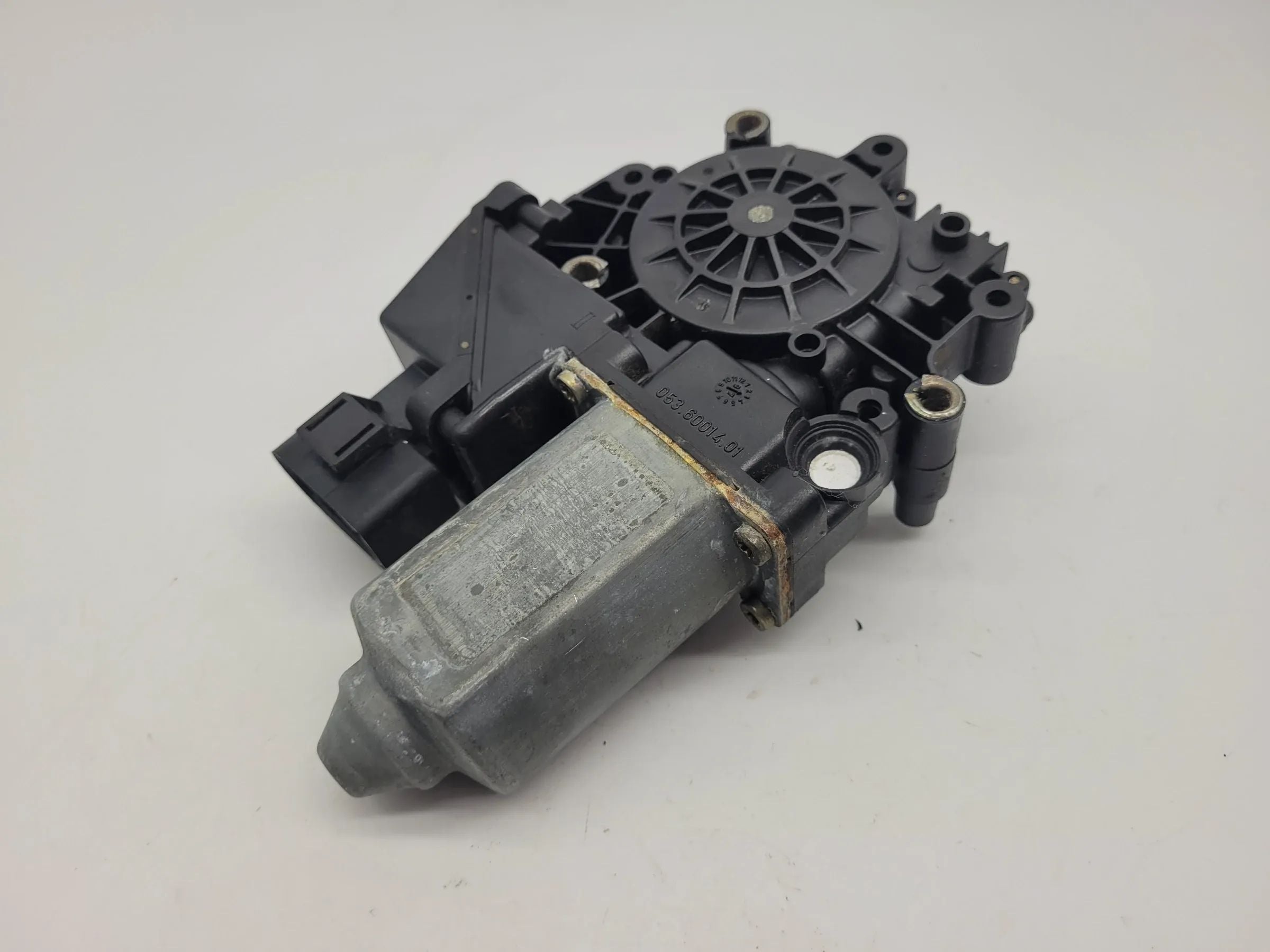 Original Audi A6 (4B2/4B4) Fensterheber Motor Links Hinten 4B0959802B