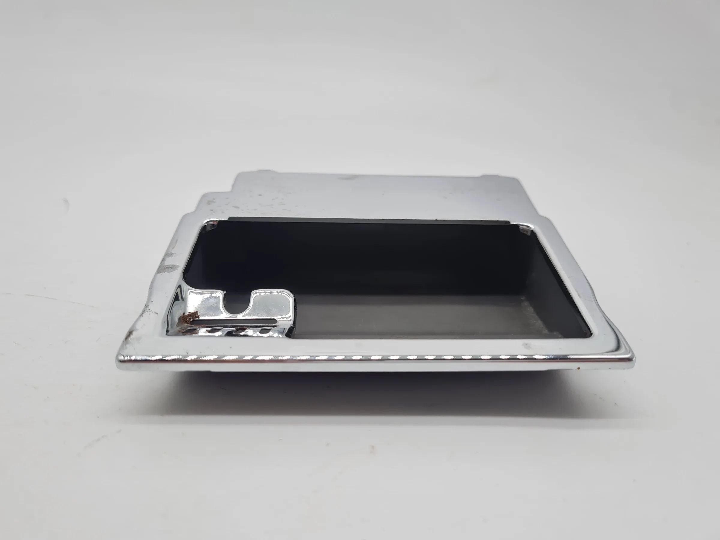 Original Audi A6 (4B2/4B4) Aschenbecher Einsatz Vorne Silber 4B0857951F/G