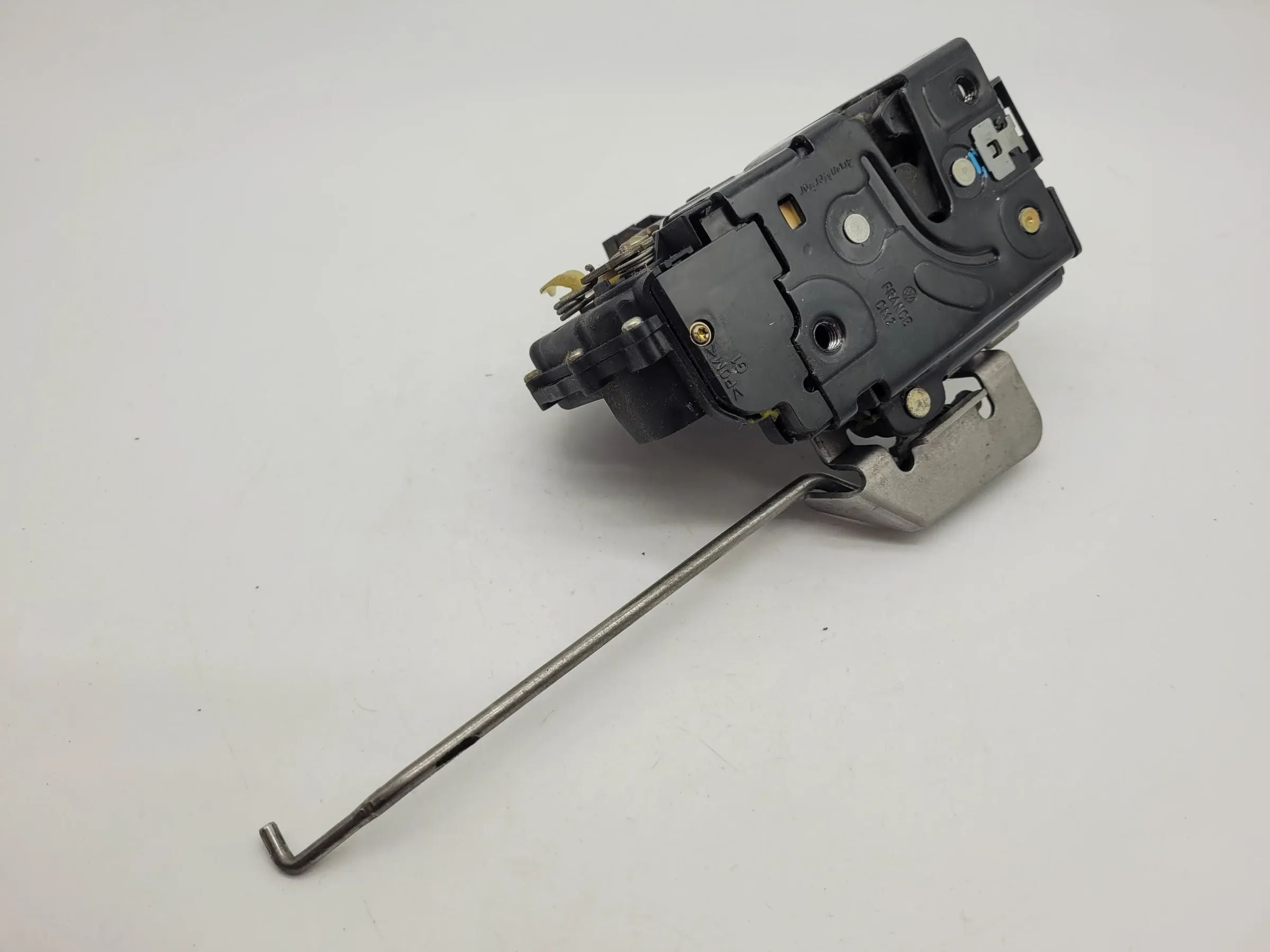 Original Audi A4 (8E/B6/B7) Türschloss/Verriegelung Links Vorne 4B1837015G