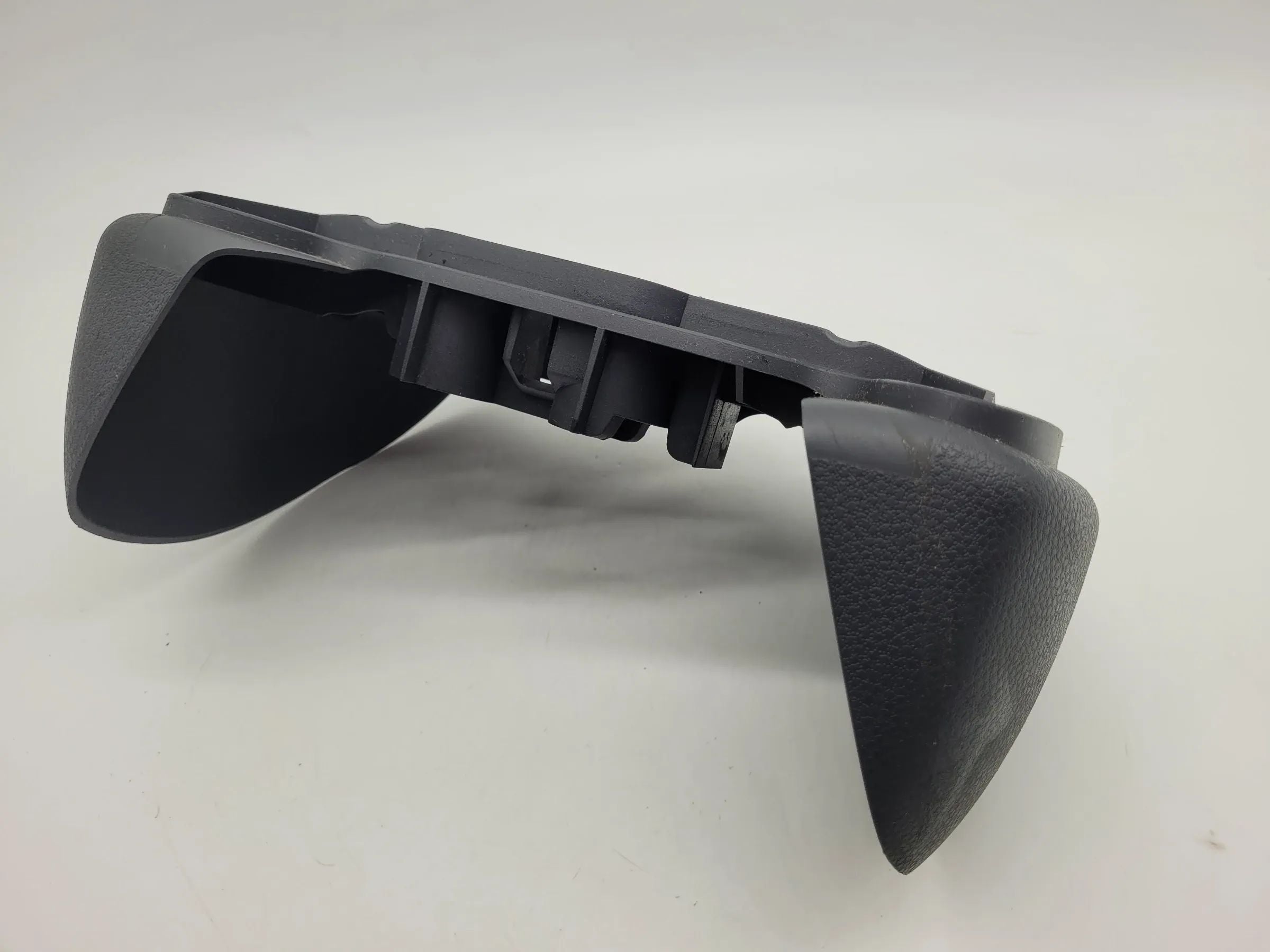 Original Mini One (R50/R53) Mittelkonsole Blende Verkleidung Unten 51.16-6800680