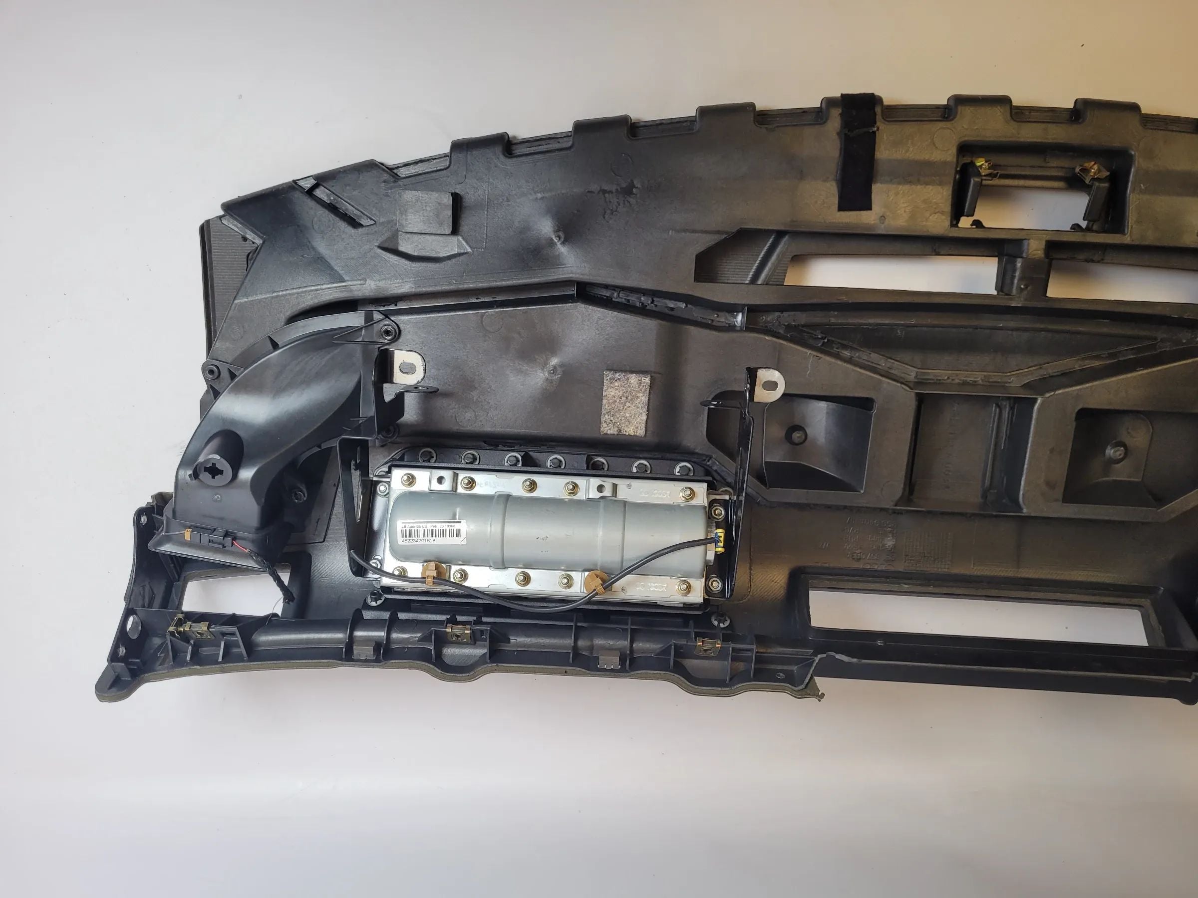 Original Audi A4 (8E/B6/B7) Armaturenbrett mit Airbag 8E1857033A