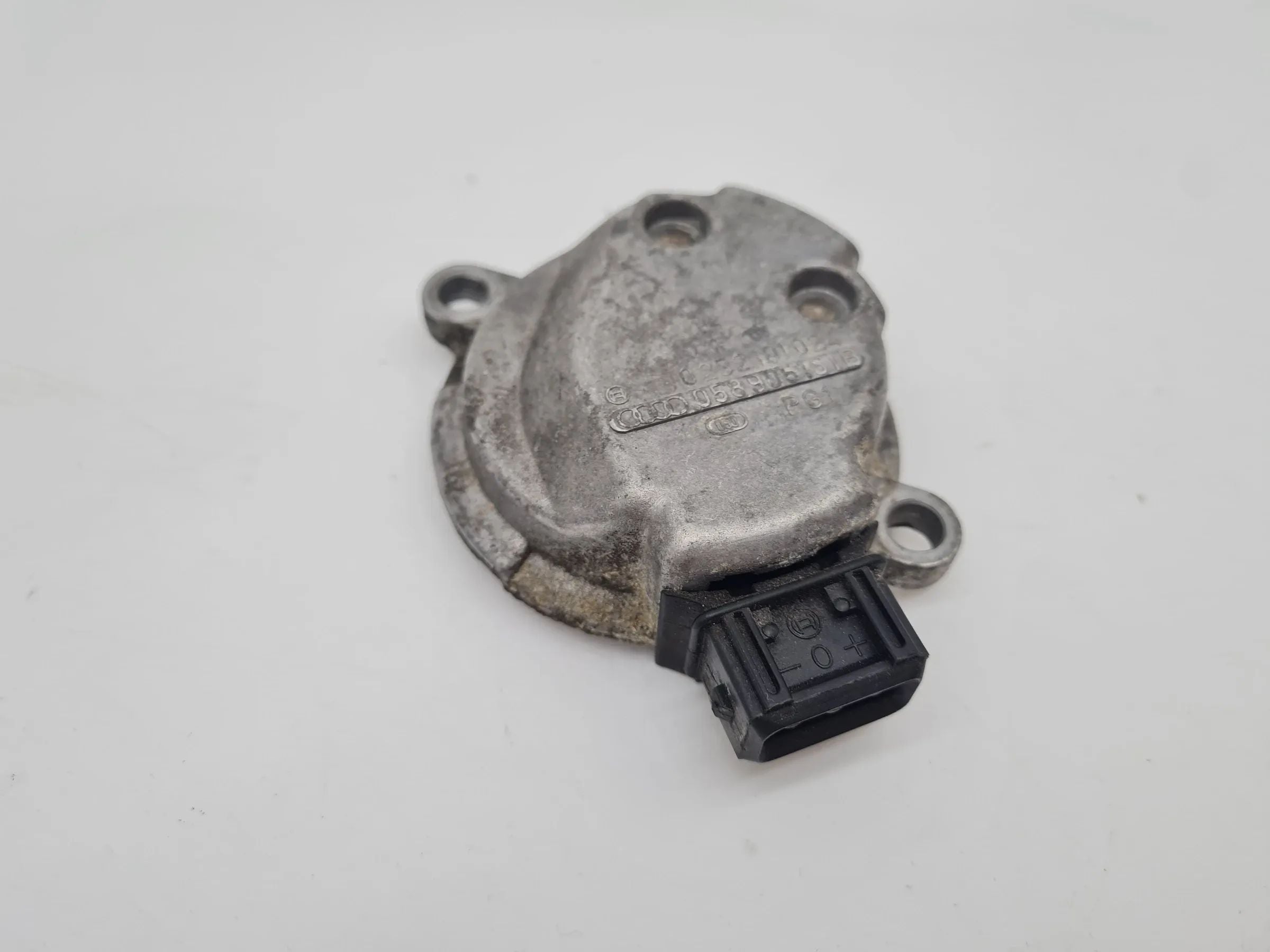 Original Audi A6 (4B2/4B4) Nockenwellensensor Impulsgeber 058905161B