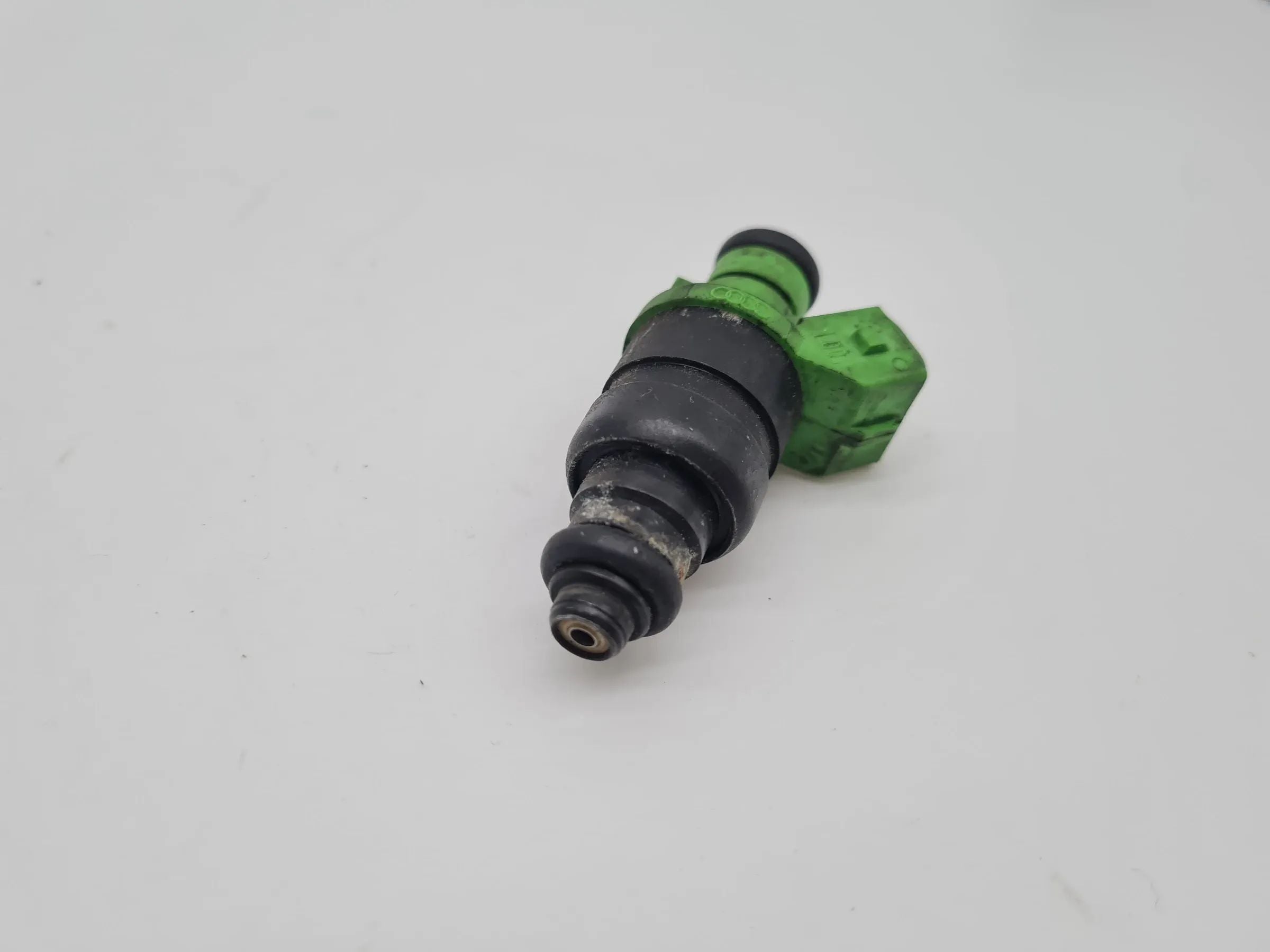 Original Audi A6 (4B2/4B4) 2.4 V6 121KW AGA Injektor Einspritzdüse 078133551BB