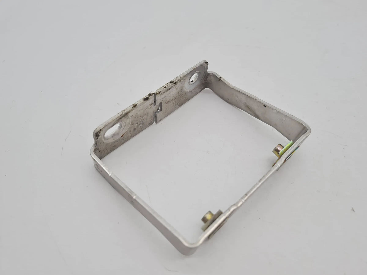 Original Audi A6 (4B2/4B4) Halter Befestigung 4B0863531