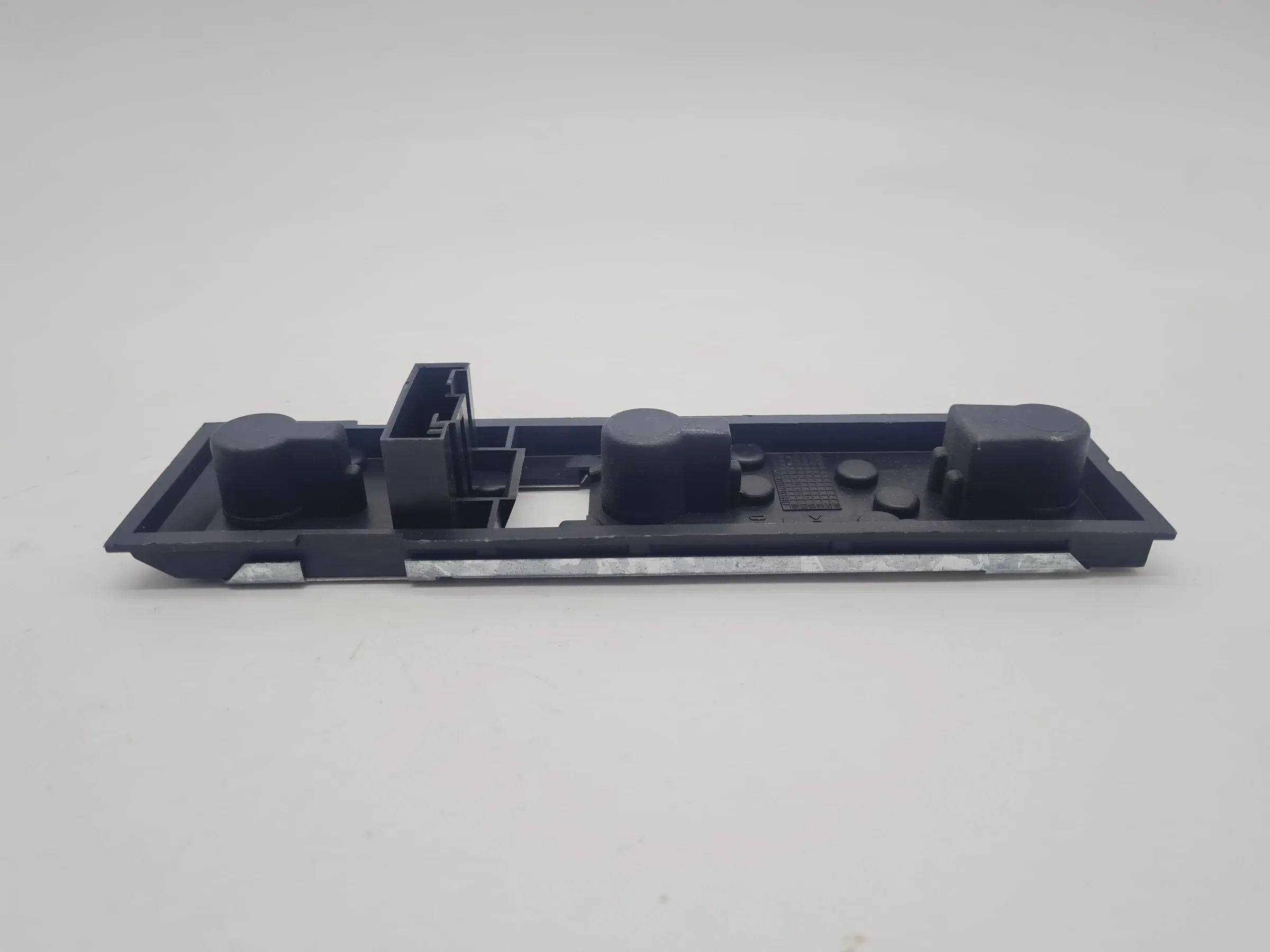 Original Mini One (R50/R53) Rückleuchte Lampenfassung Halter L/R 63.21-6916395.9