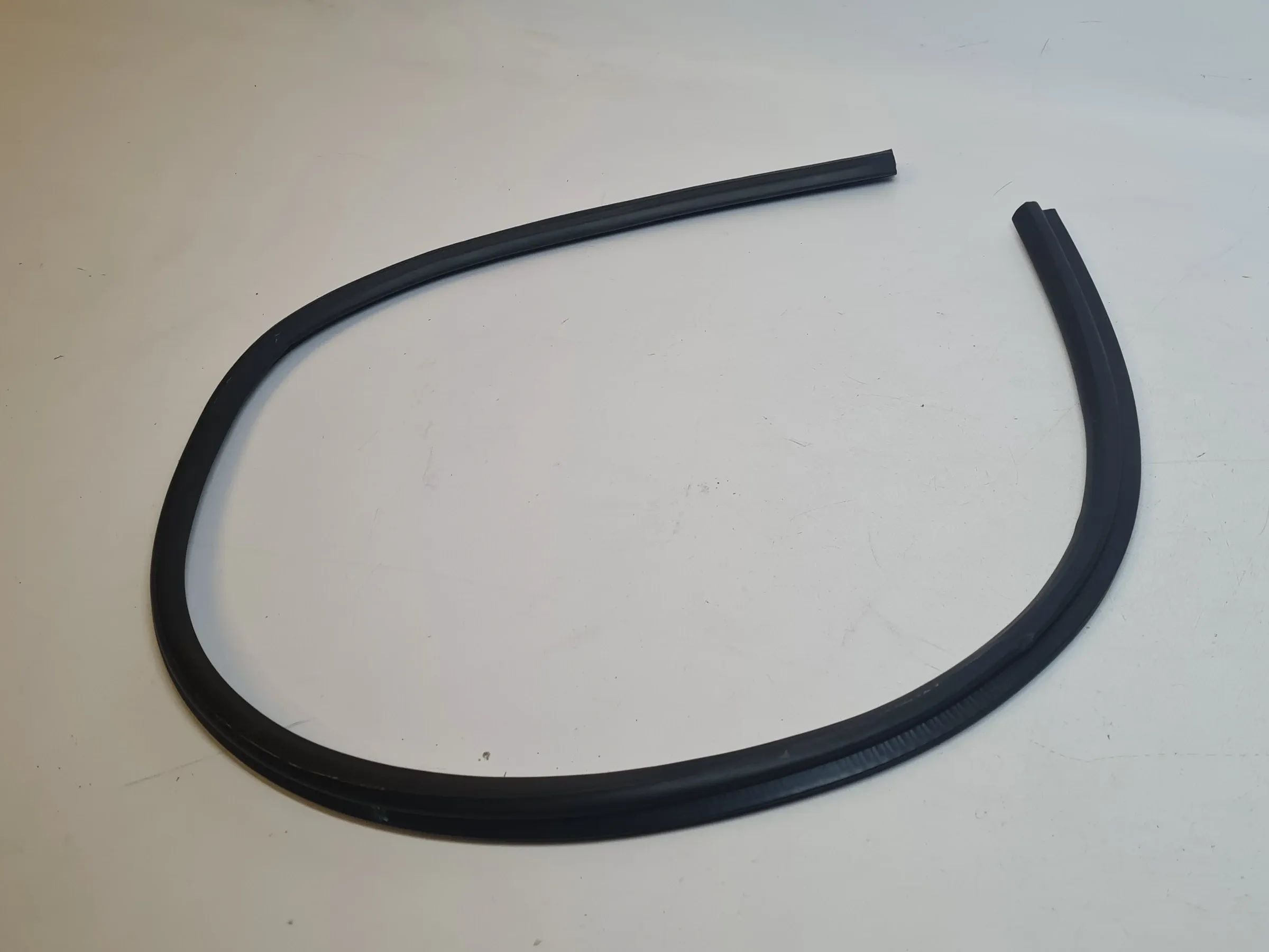 Original Mini One (R50/R53) Türdichtung Fenster Dichtung Innen Rechts