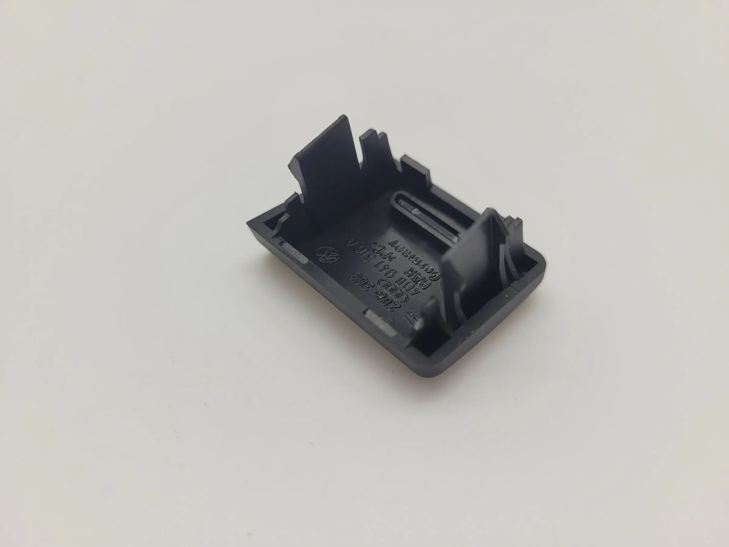 Original Audi A6 (4B2/4B4) Blende Schalterblende Taste 4B0941516A