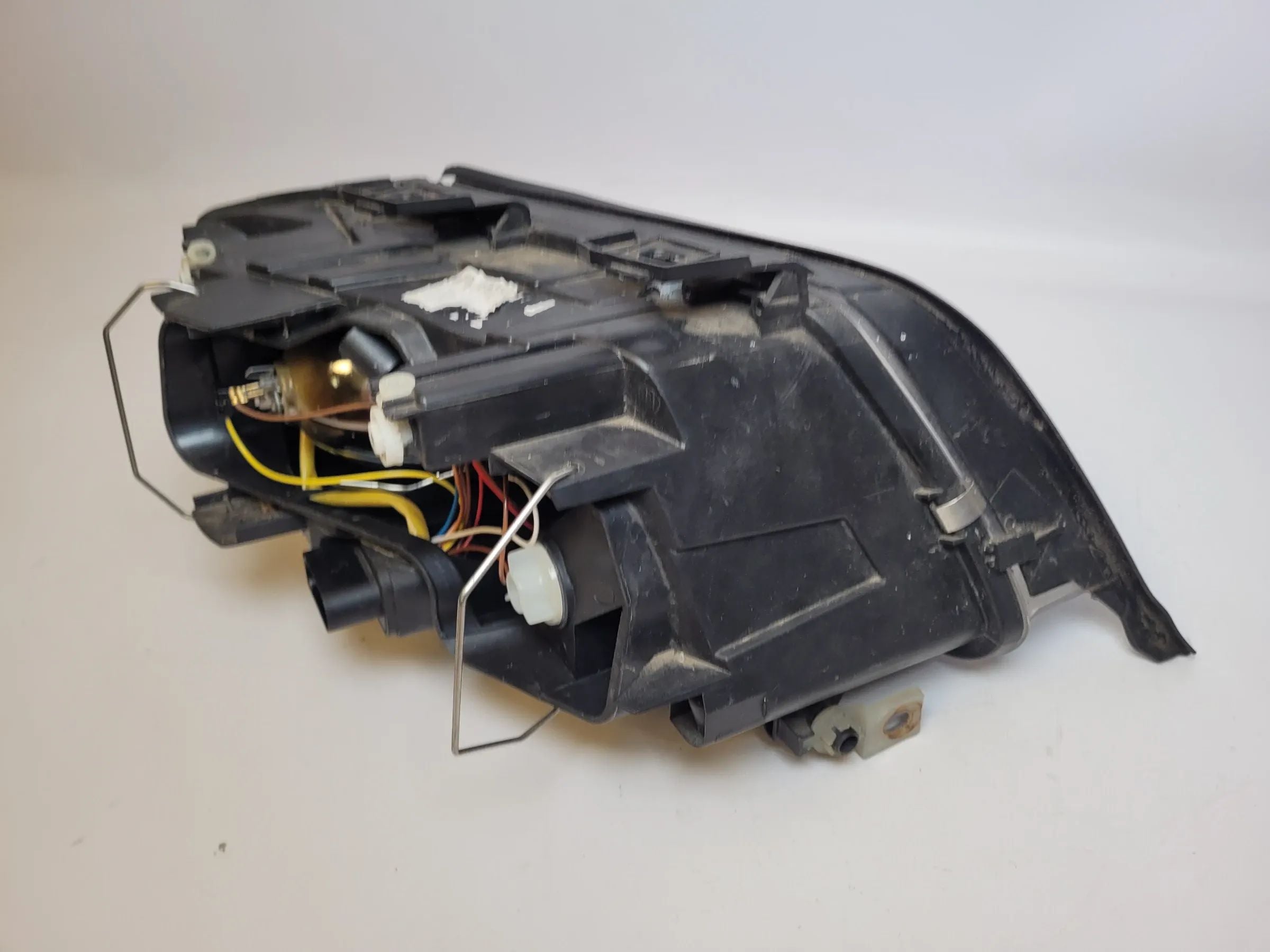 Original Audi A6 (4B2/4B4) Scheinwerfer Frontleuchte Links 4B0941003