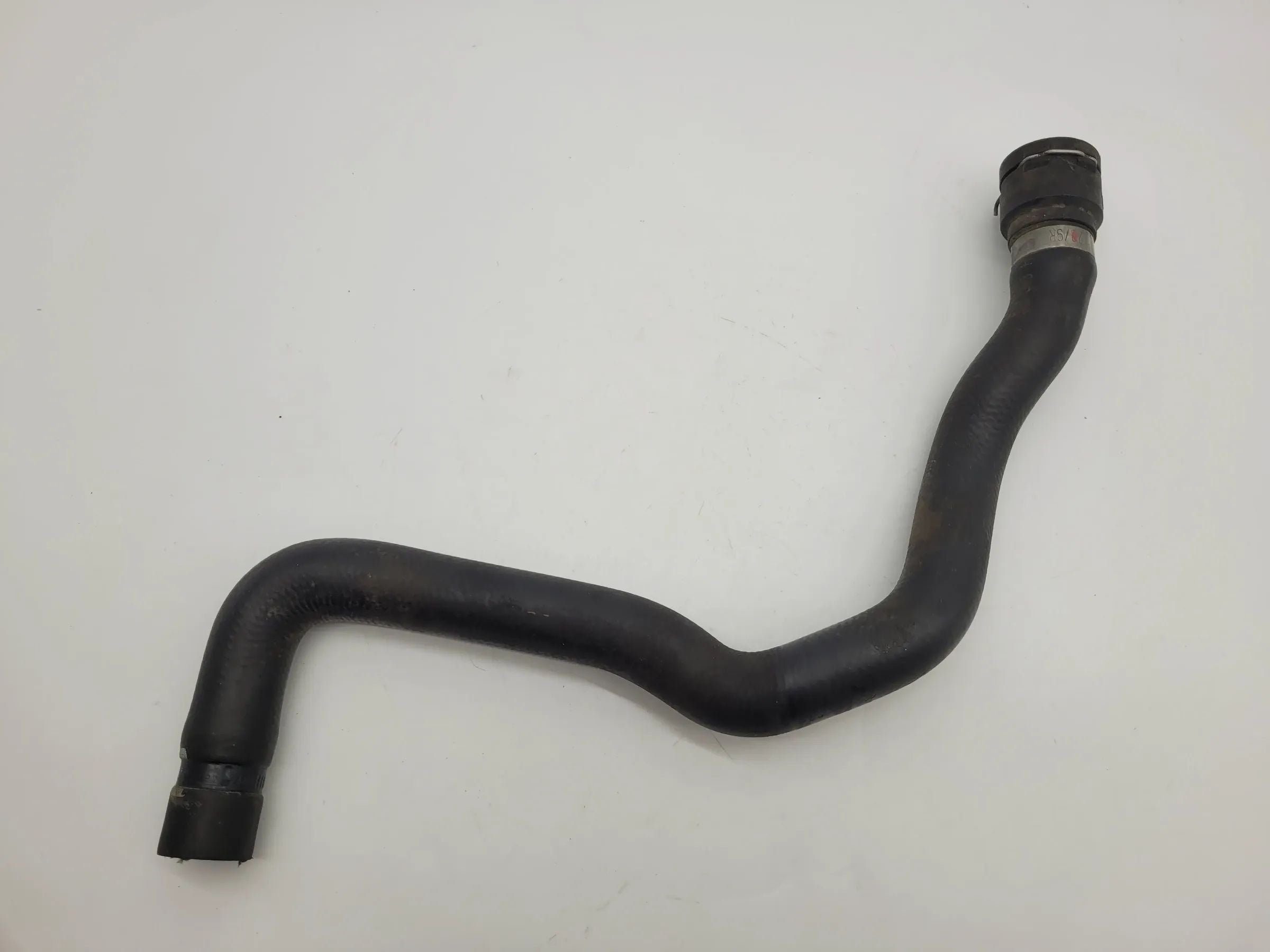 Original Audi A6 (4B2/4B4) Kühlleitung Kühlschlauch Hinten 4B0819373H