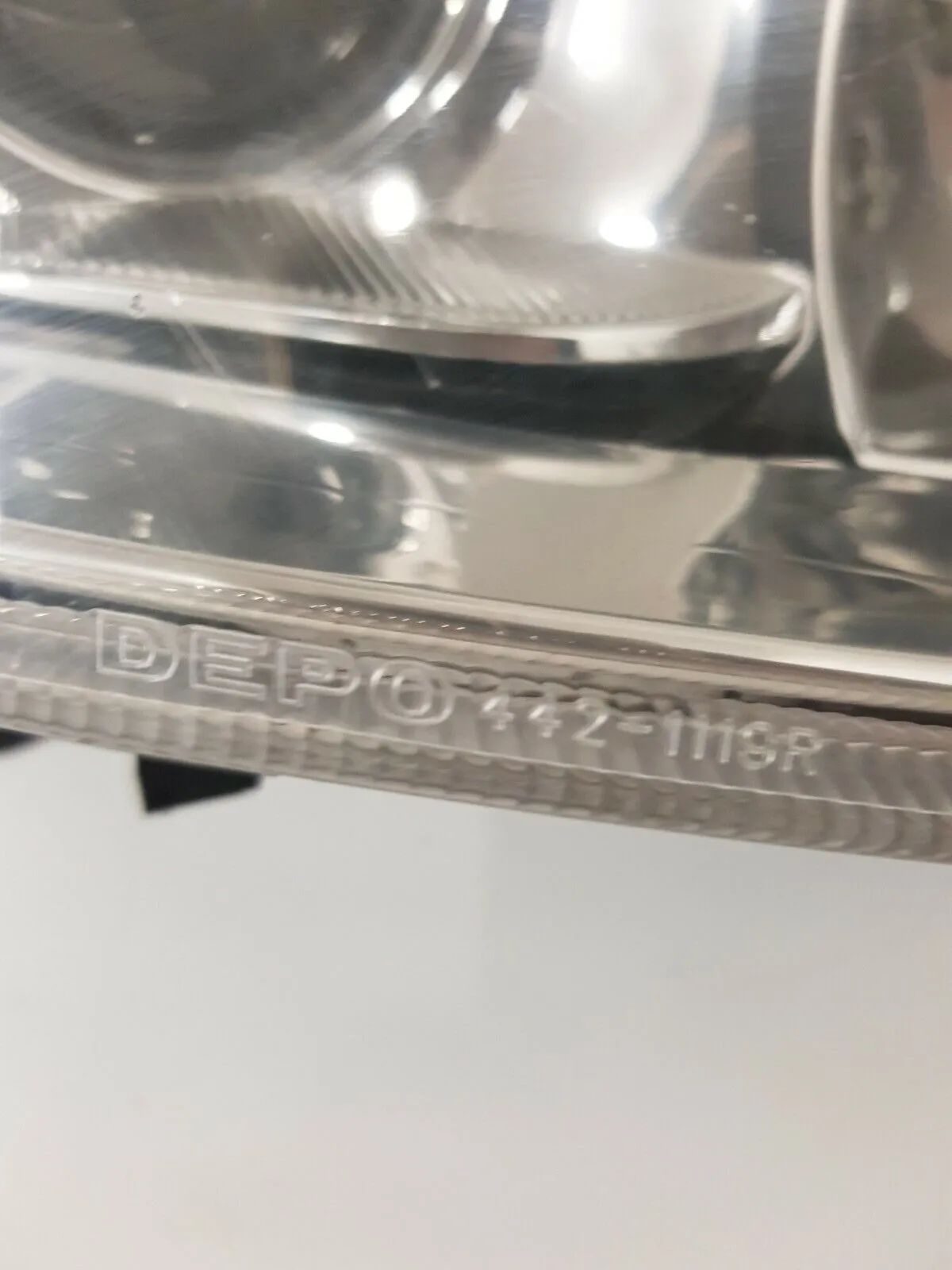 Opel Omega B Phare XENON droit DEPOT 442-1119R
