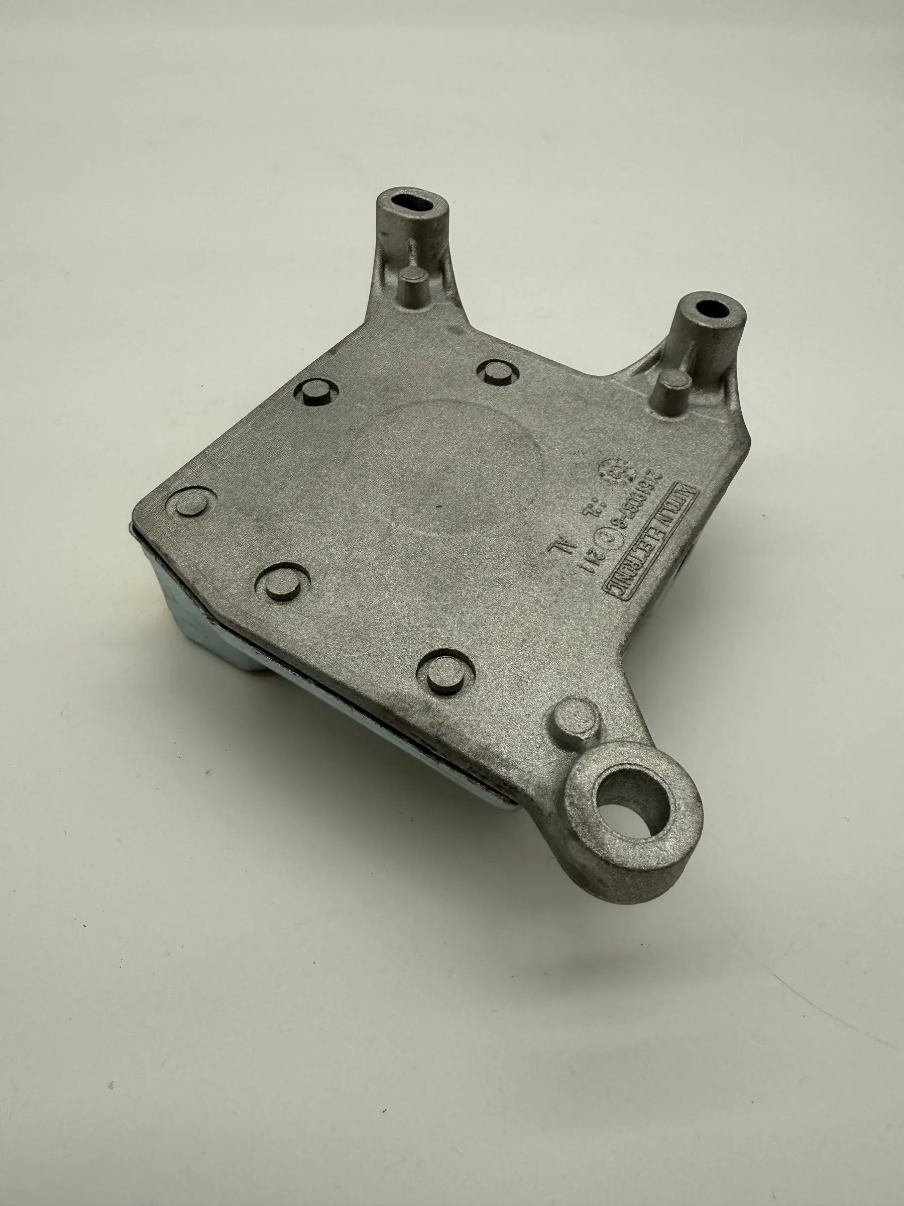กล่องควบคุมถุงลม Airbag Renault Laguna Grandtour 1.9 dCi หมายเลข 603947700 8200325696