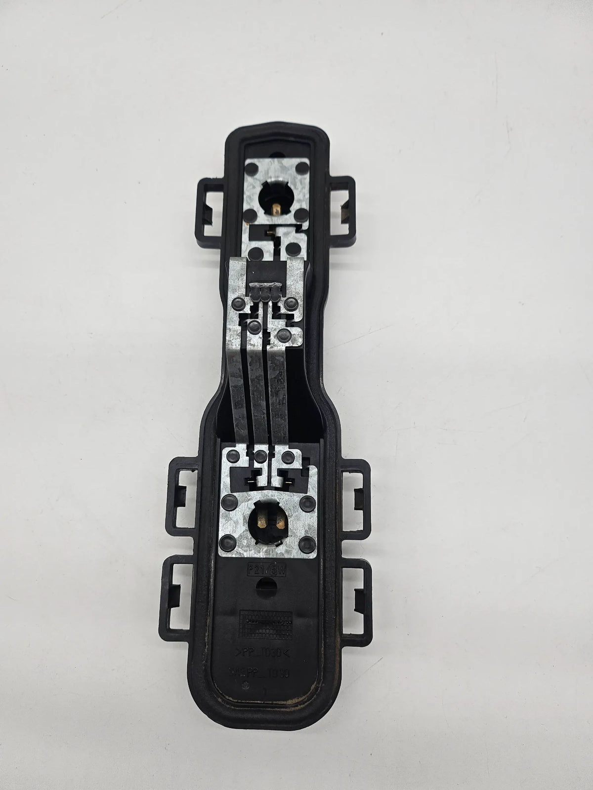 2002 NISSAN PRIMERA REAR RIGHT LAMP HOUSING 89025242 