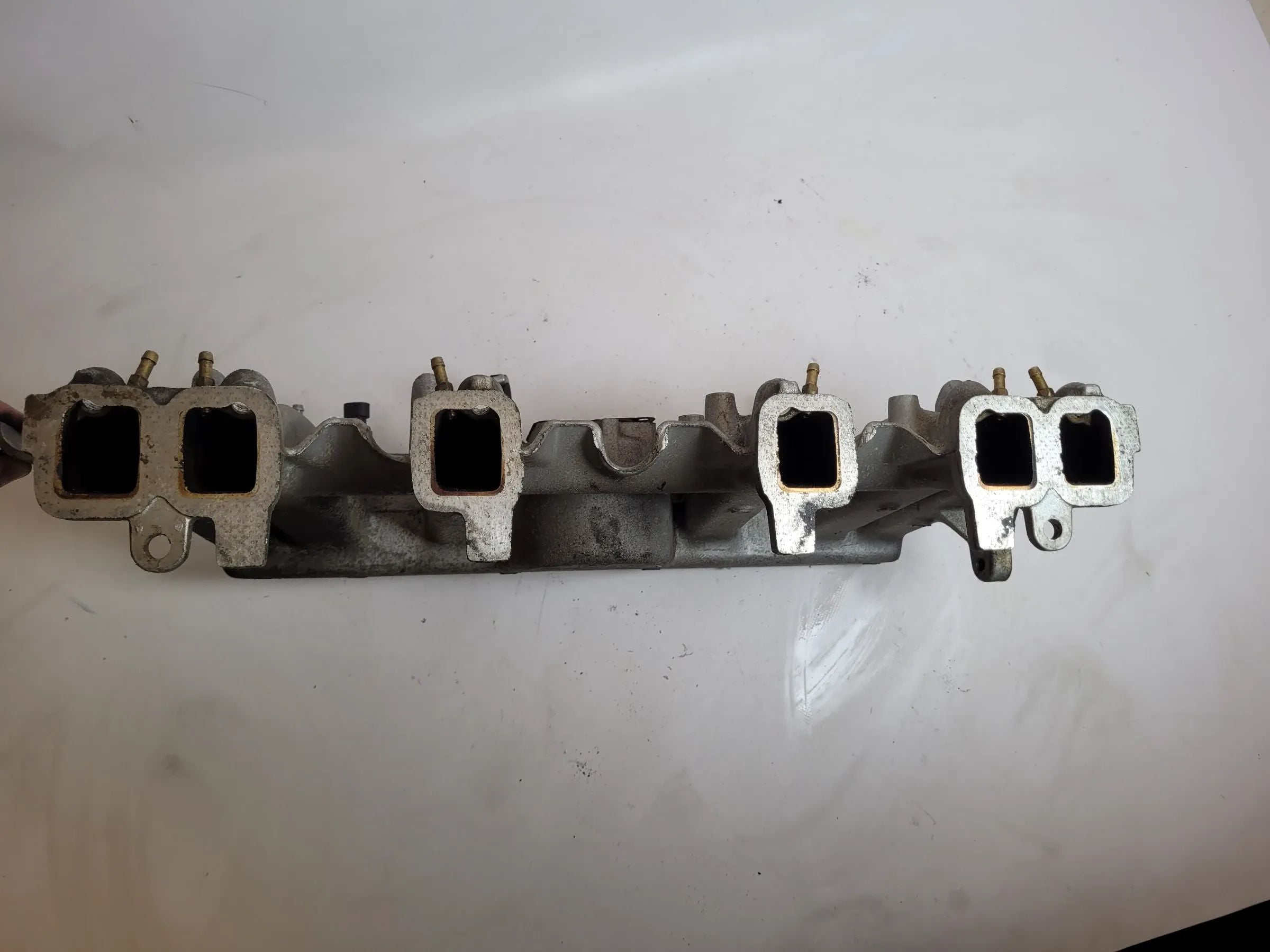 Jeep Cherokee / Wrangler 2 XJ/TJ Ansaugbrücke Ansaugkrümmer 33007067 Original
