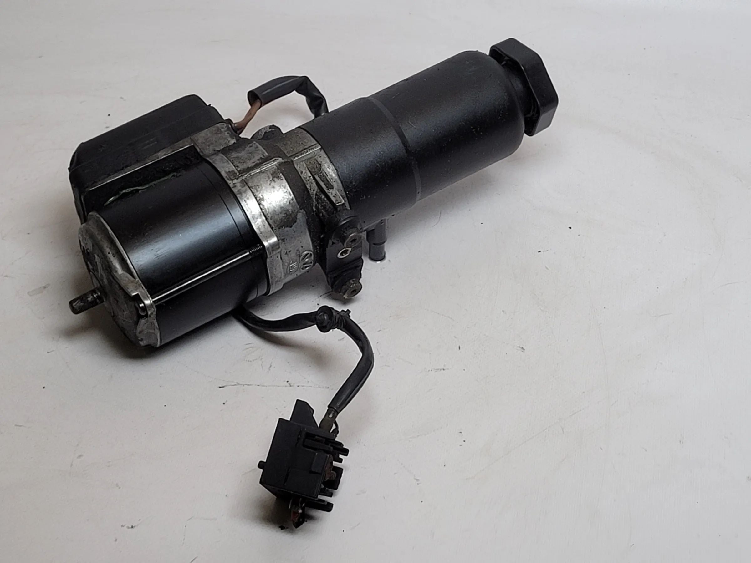 Mercedes A-Klasse W168 Direksiyon Pompası A1684660401 Orijinal