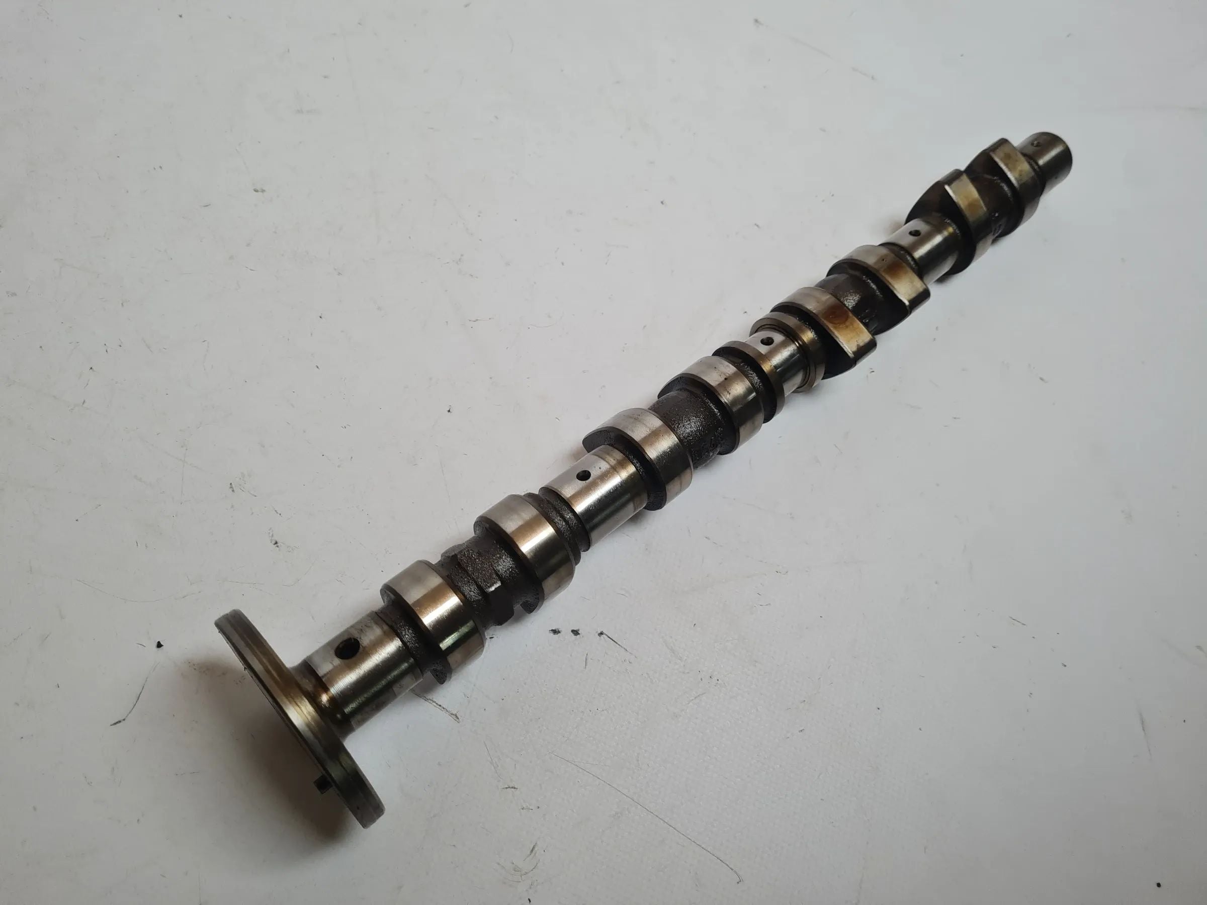 ต้นฉบับ Mercedes C-Klasse CL203 เพลาลูกเบี้ยวไอดี M111.955 R1111701