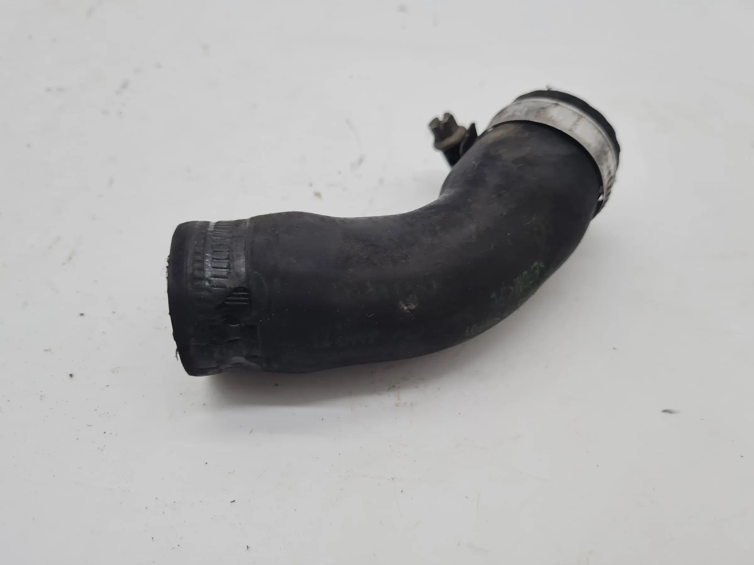 สายท่อหม้อน้ำแท้สำหรับ Mercedes C-Klasse CL203 M111.955 A1112030282