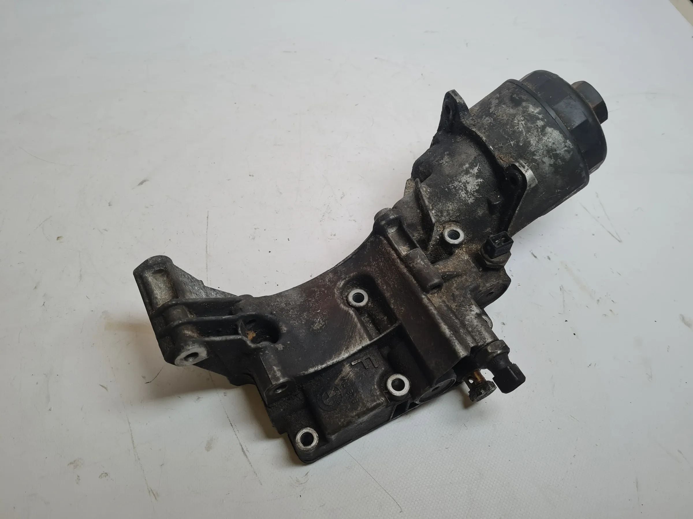 Original BMW 3er (E46) Rumah Filter Oli 1713838