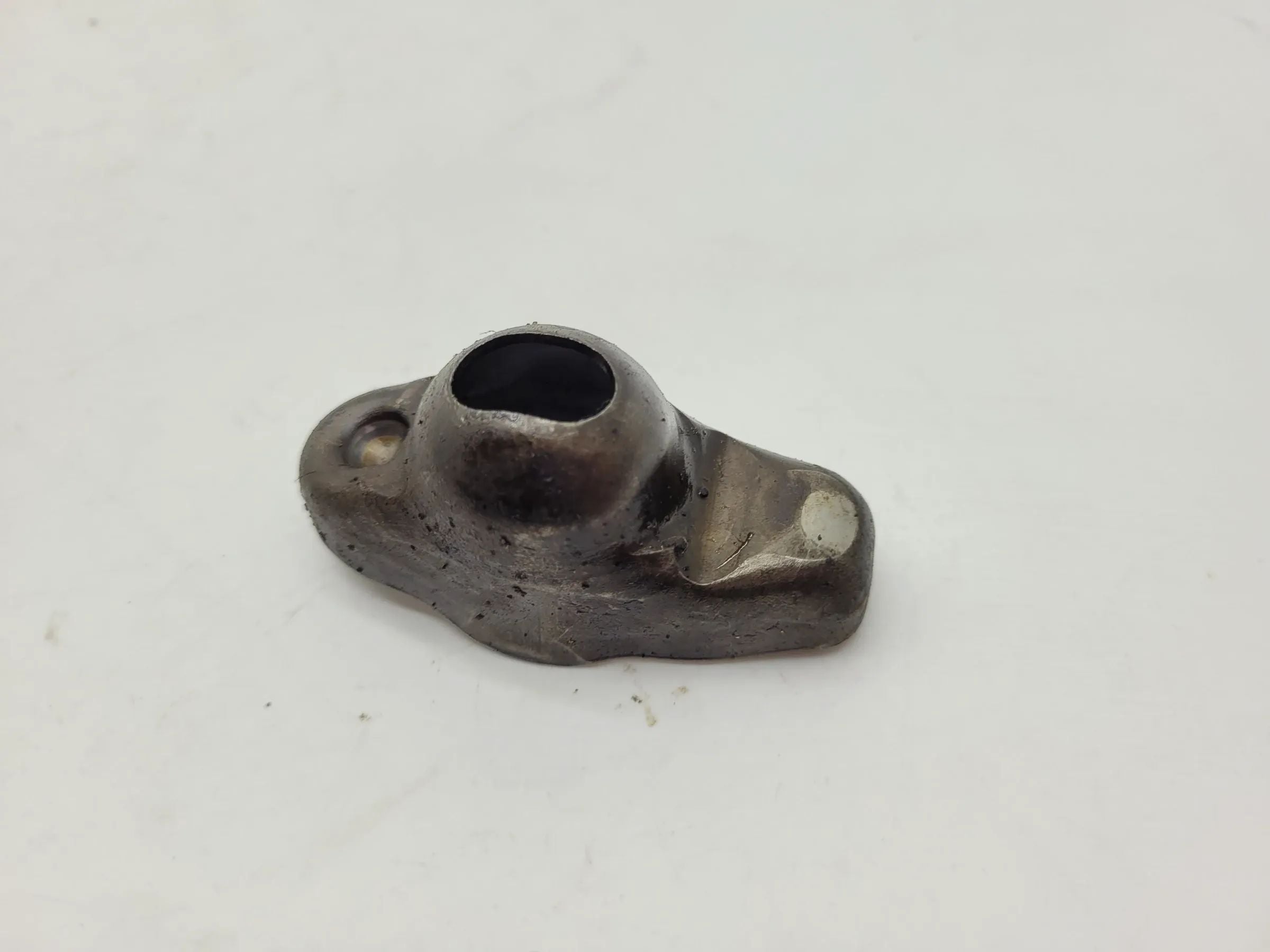 Original Opel Ascona Manta Kadett 1.2 Zylinderkopf Kipphebel Ventil (90088353)